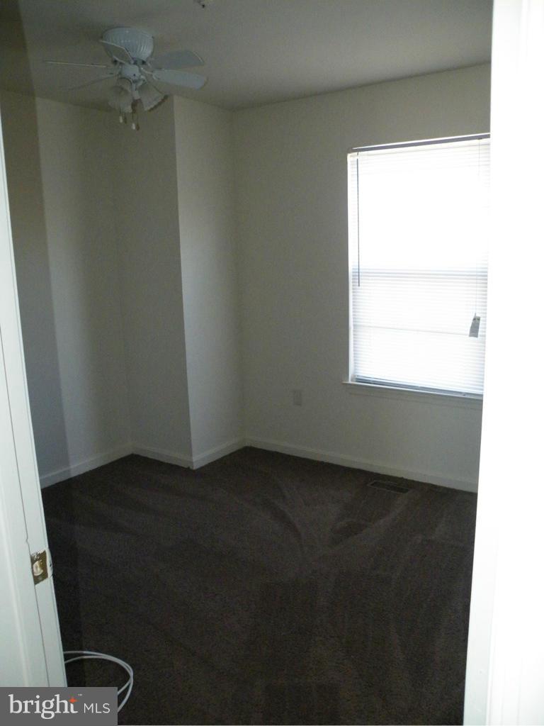 COLONY SQUARE - Residential