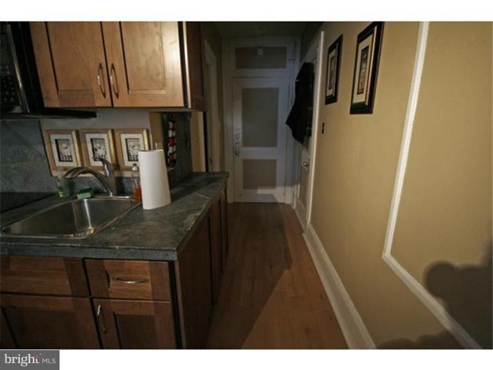 CENTER CITY - Residential Lease