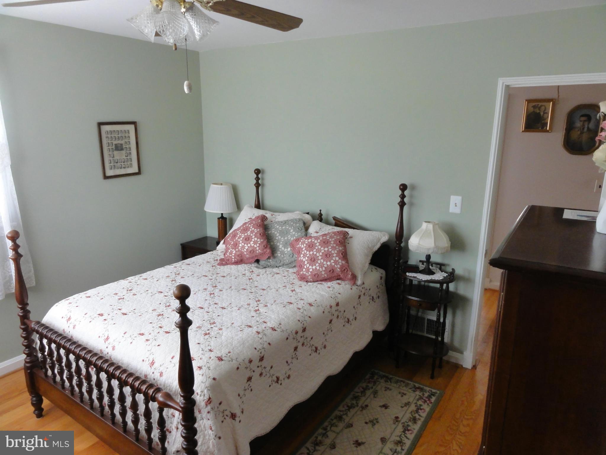 BEVERLY HILLS - Residential