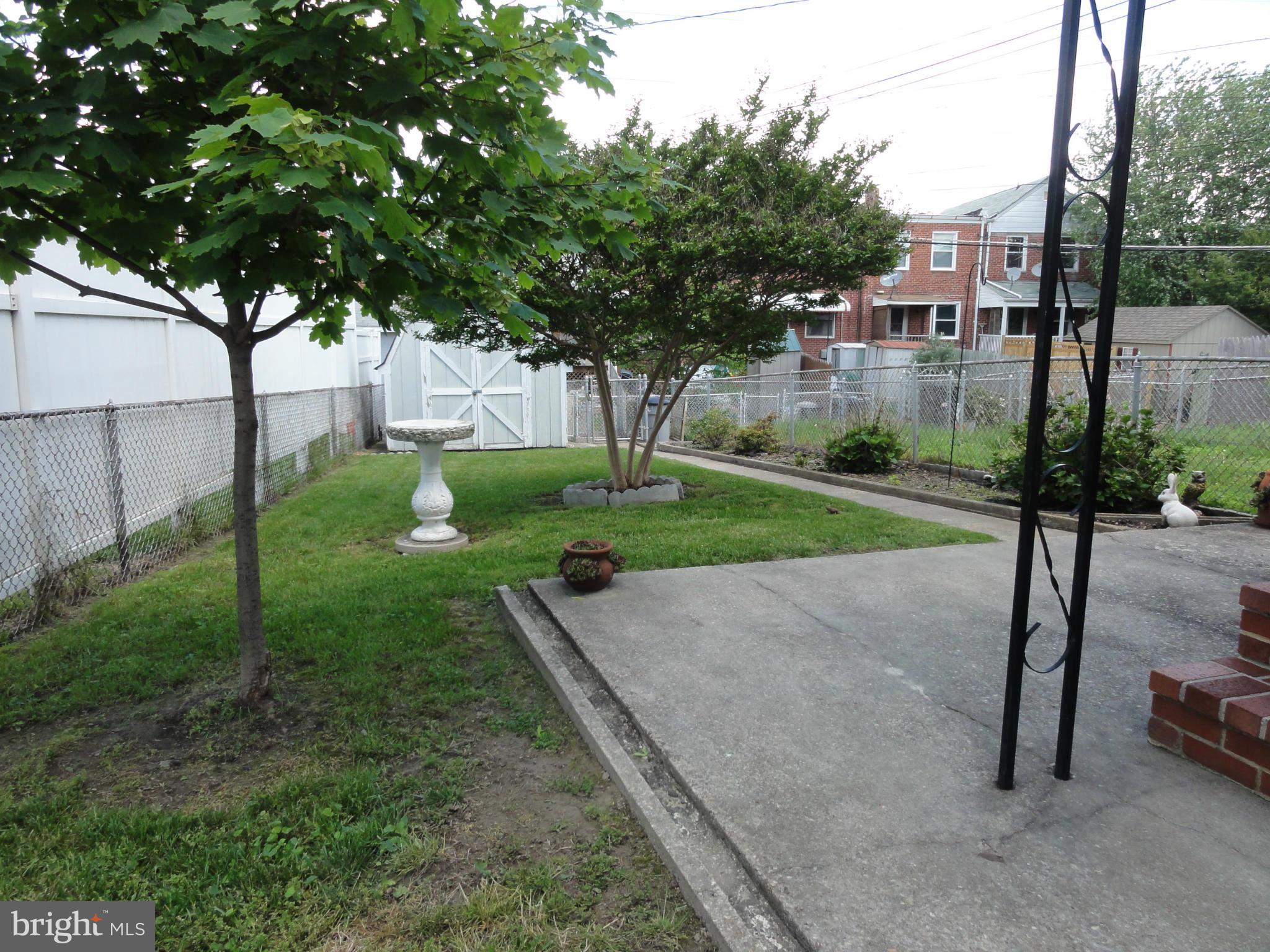 BEVERLY HILLS - Residential