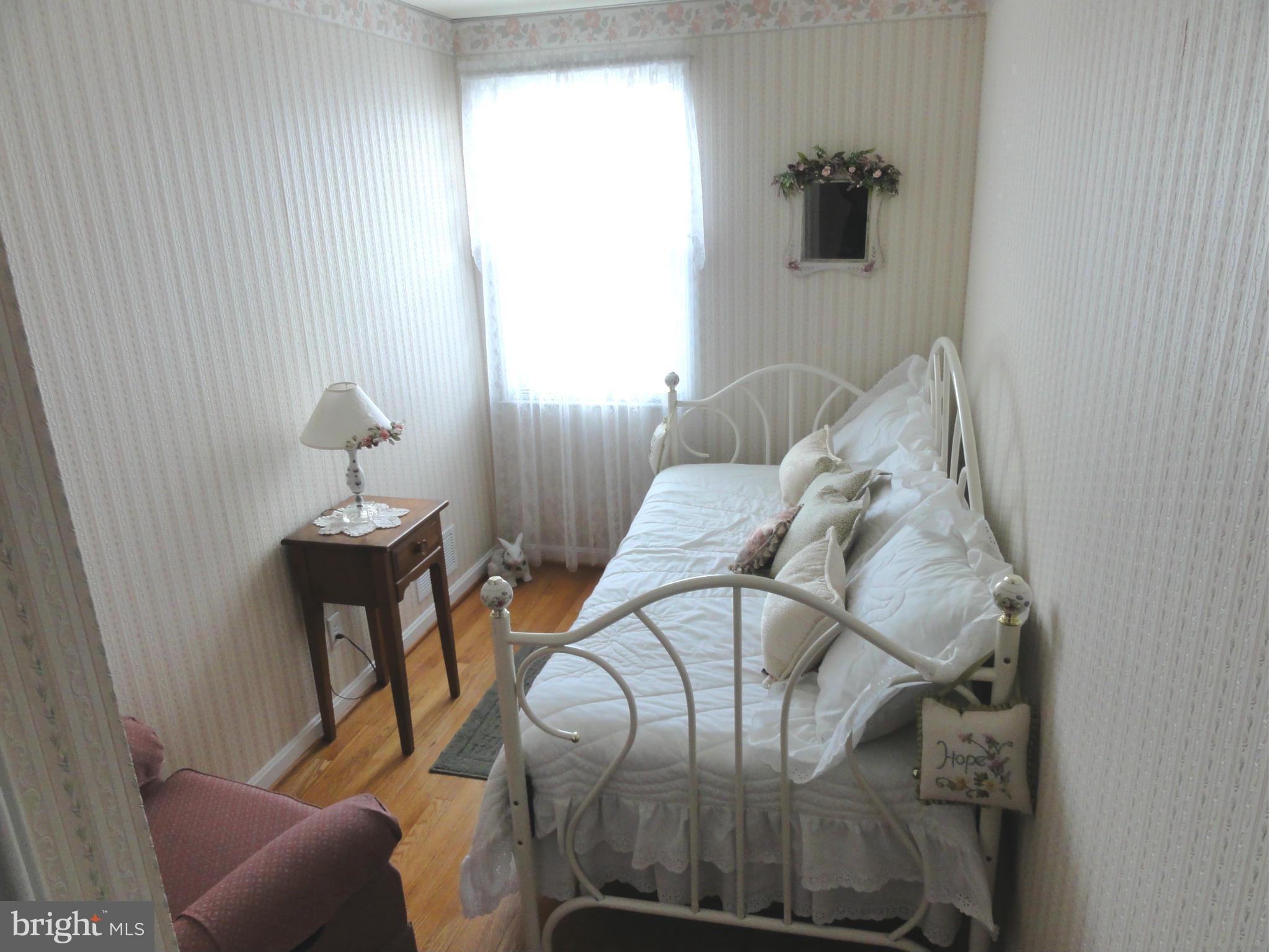 BEVERLY HILLS - Residential