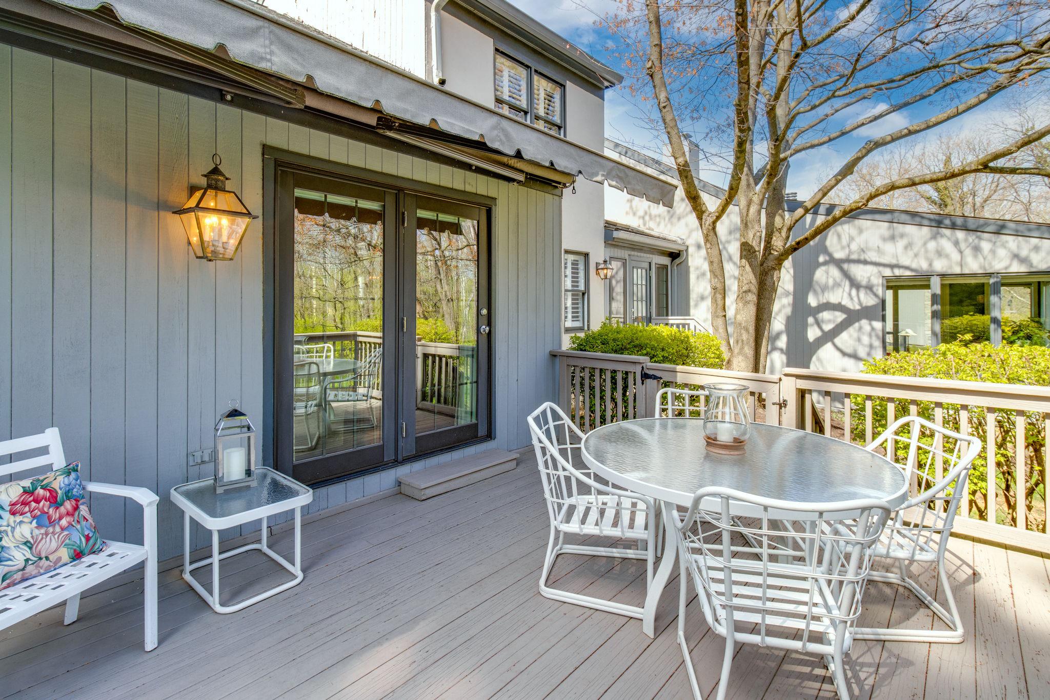 DEER FORD - Residential