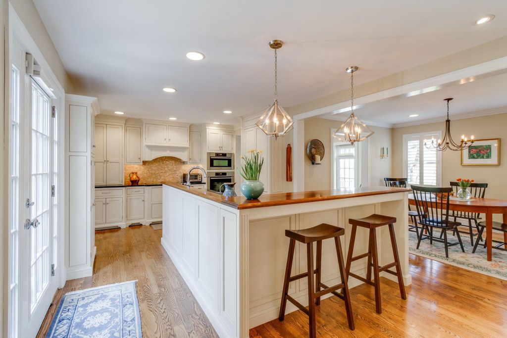 Photo of 54 Deer Ford Drive, LANCASTER, PA 17601 (MLS # PALA2085728)