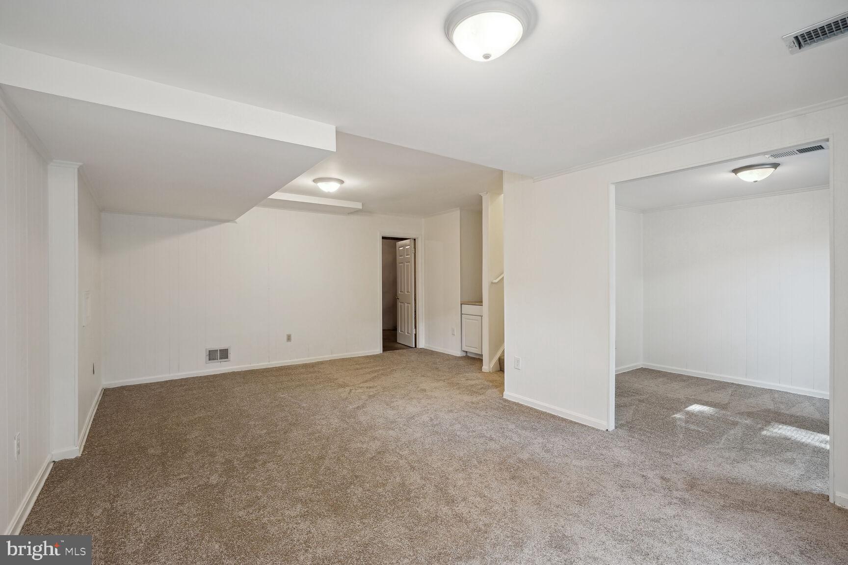 NEWBERRY STATION - Residential Lease