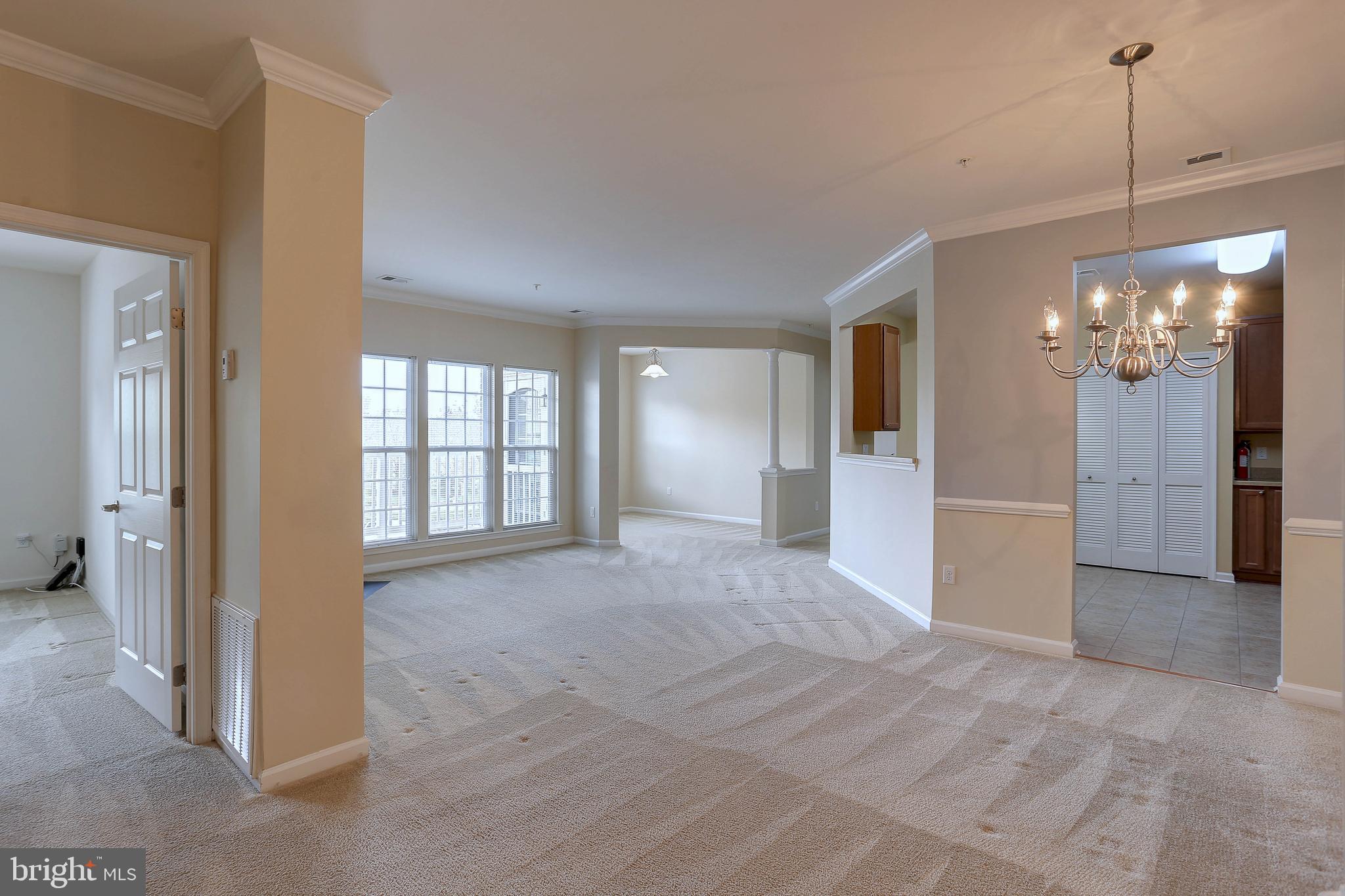 8280 STONE CROP DRIVE E