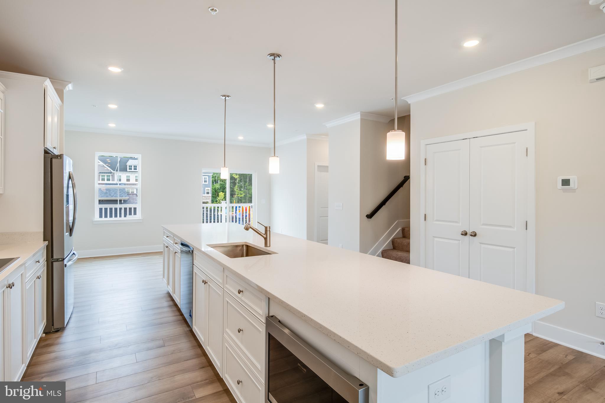 SEA OAKS VILLAGE - Residential