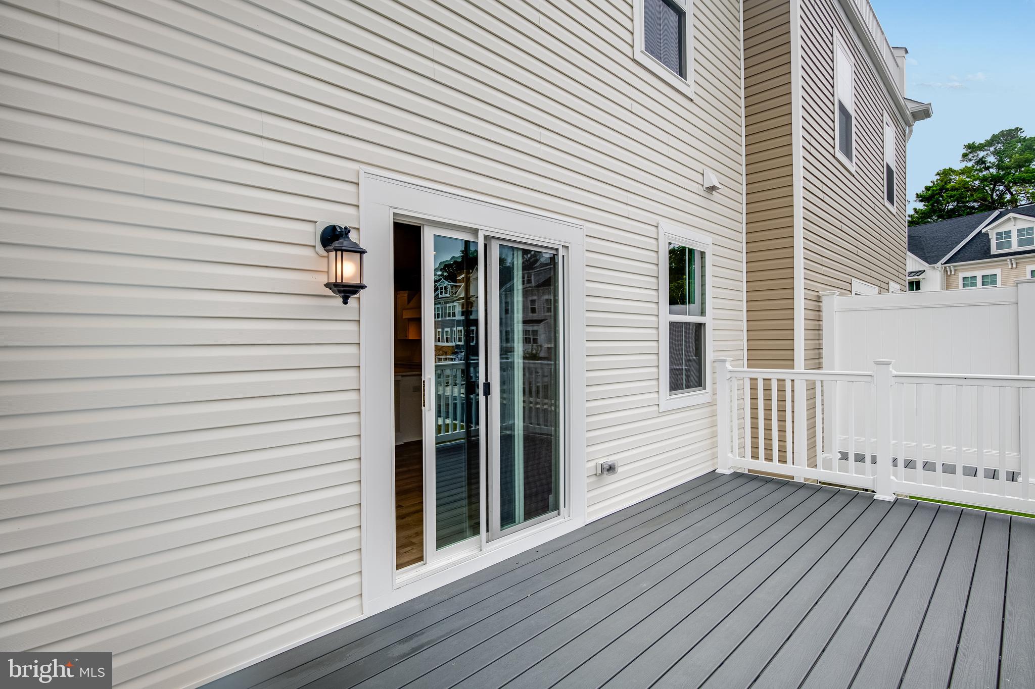 SEA OAKS VILLAGE - Residential