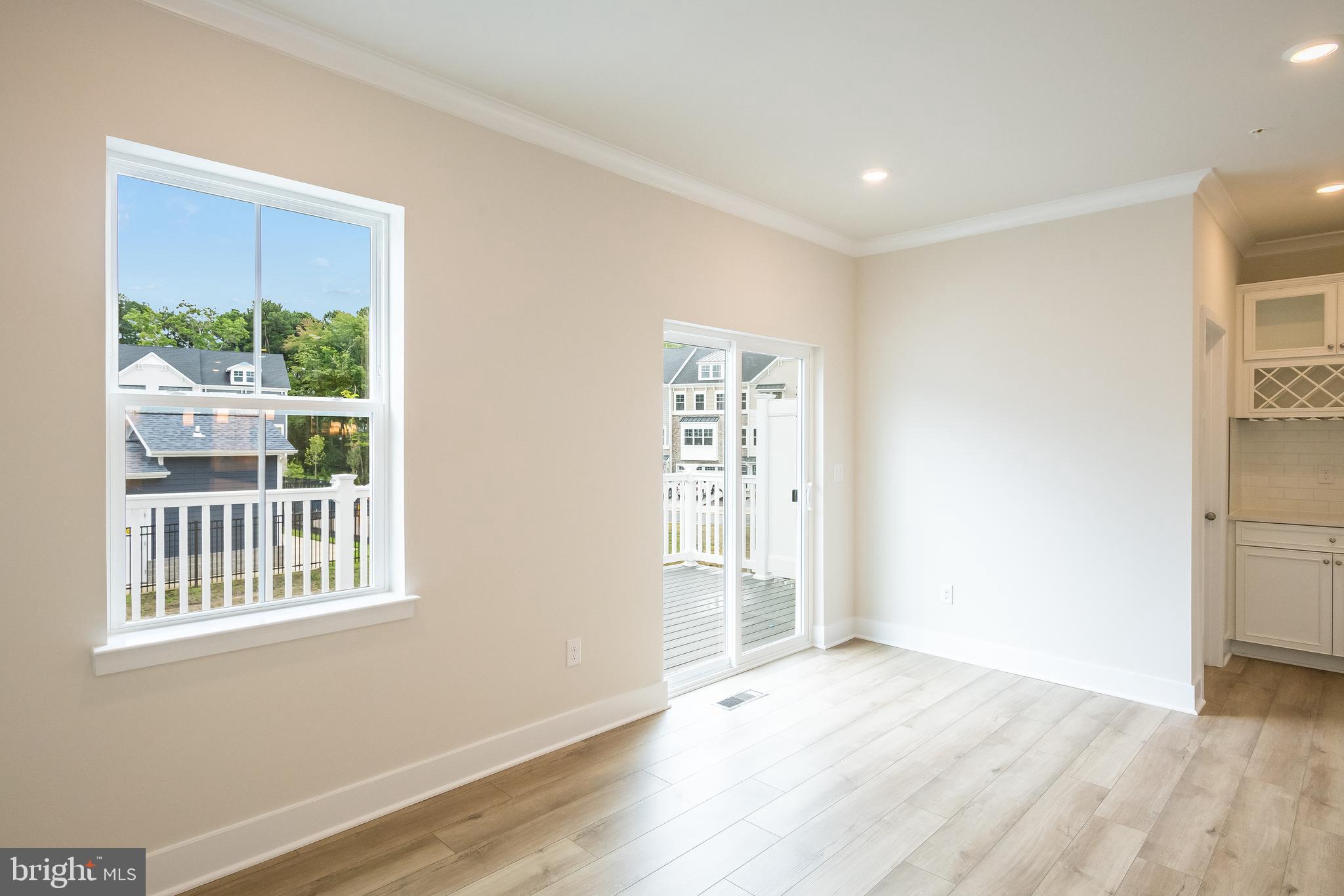 SEA OAKS VILLAGE - Residential