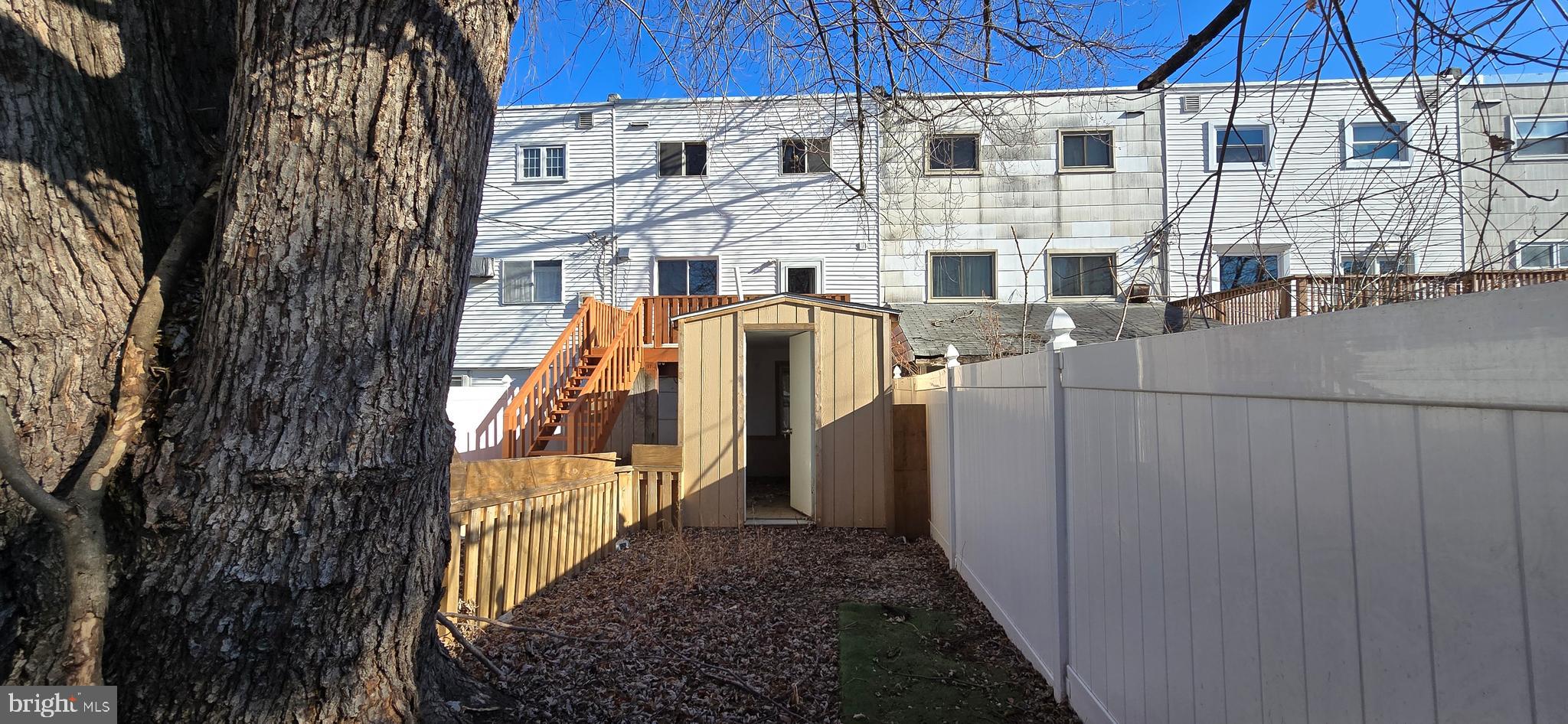 PARKWOOD - Residential