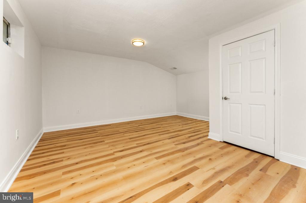 MEADOWS OF MINNIEVILLE - Residential