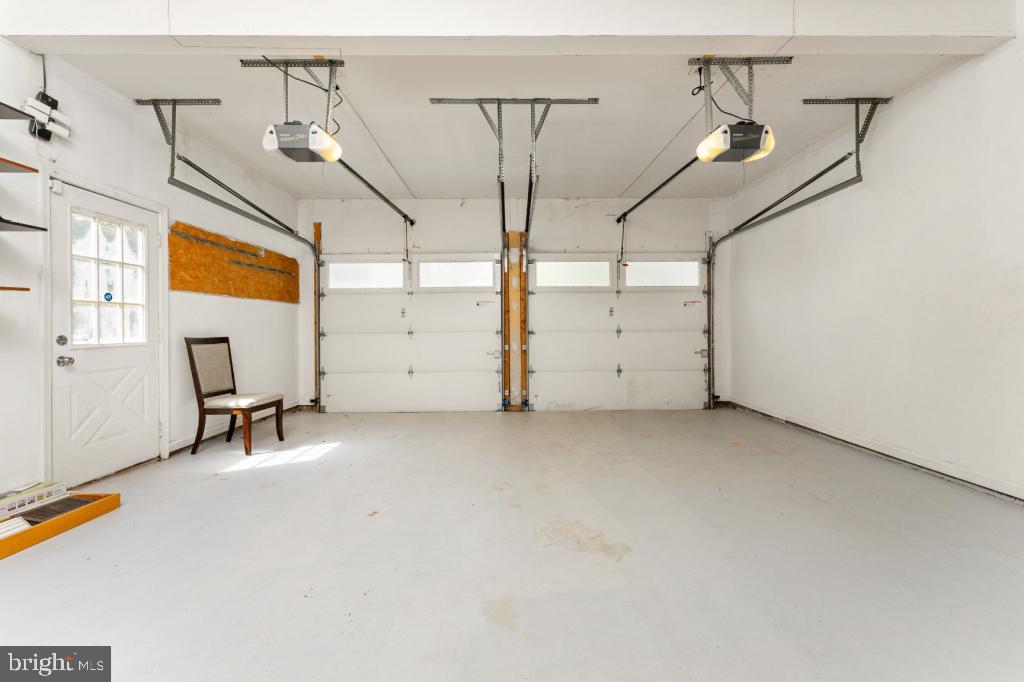 MEADOWS OF MINNIEVILLE - Residential