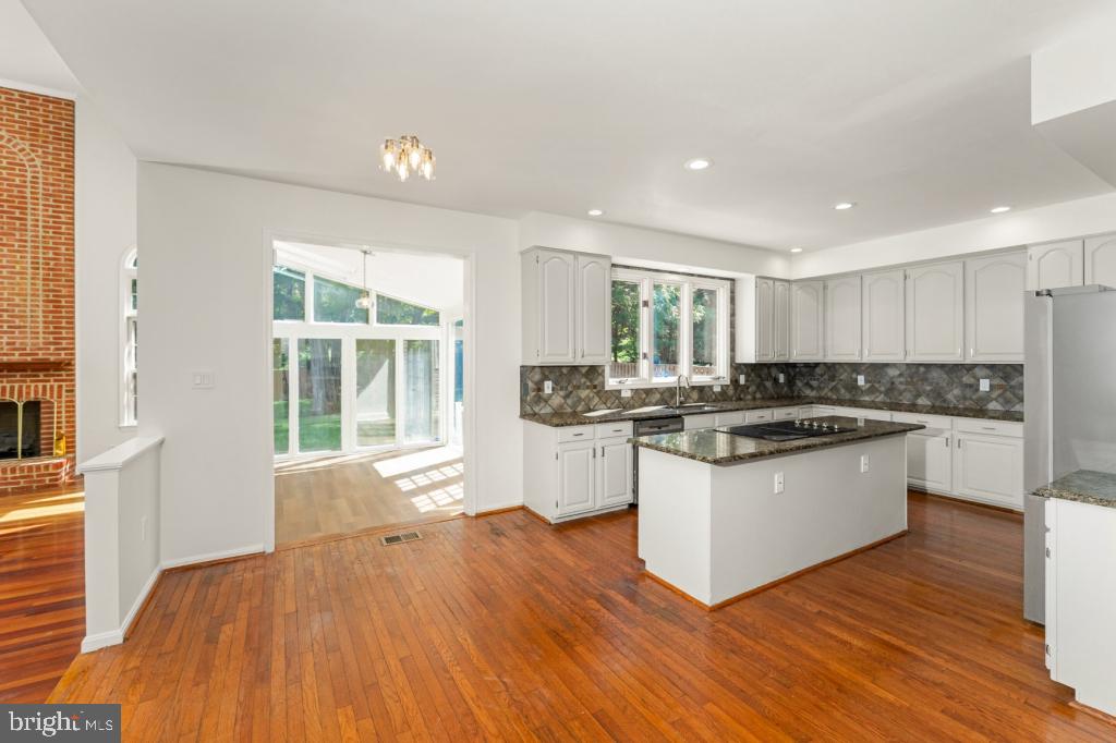 MEADOWS OF MINNIEVILLE - Residential