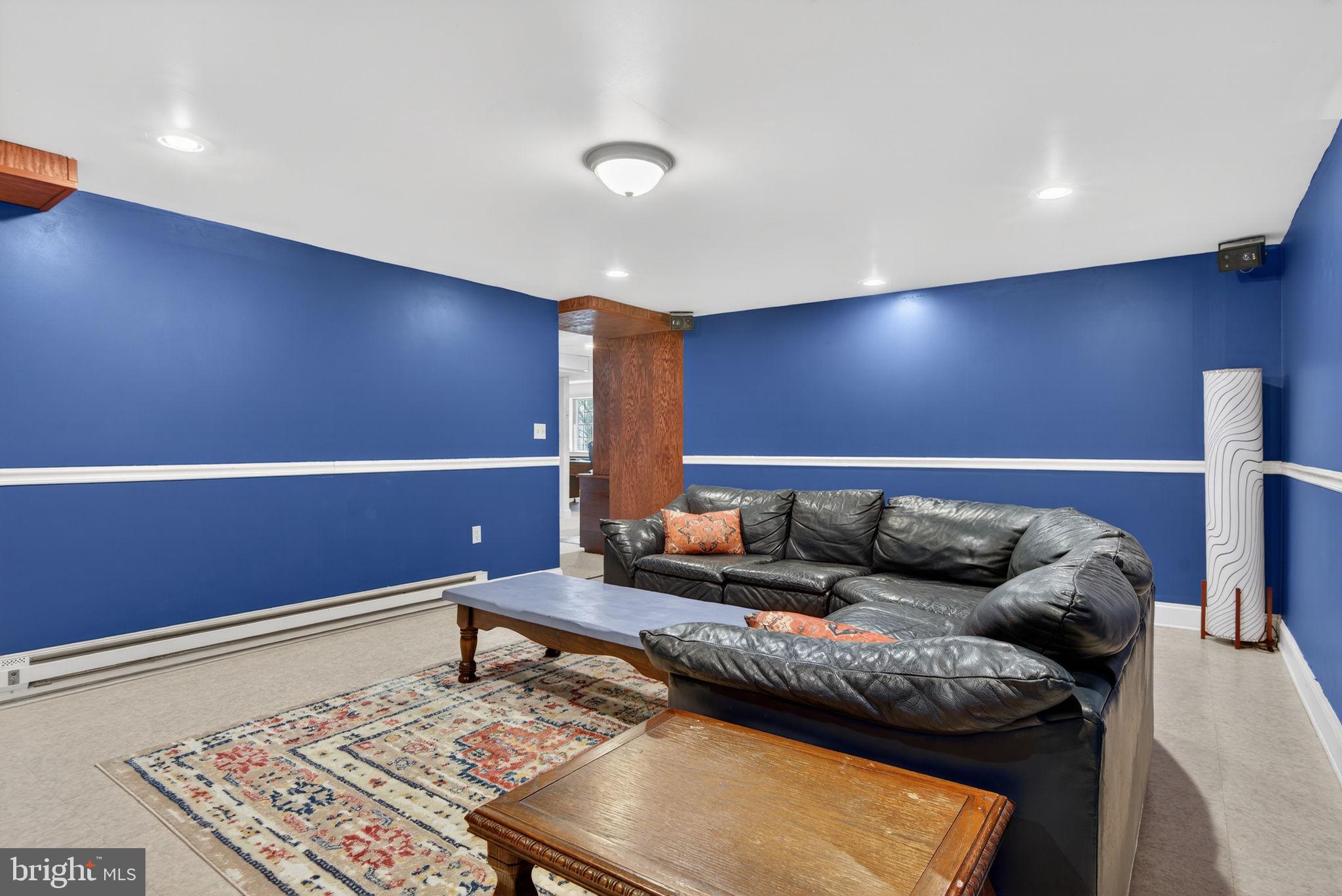 SCHOOL LANE HILLS ESTATES - Residential