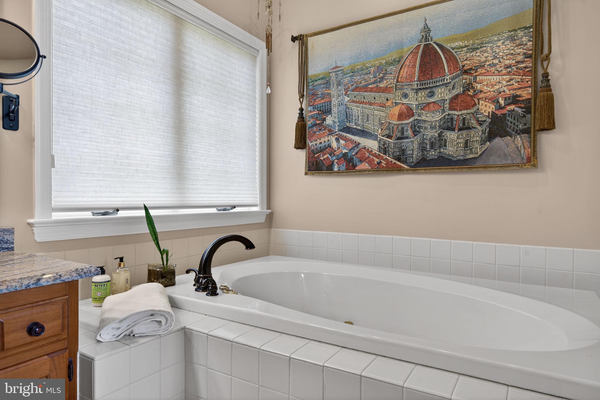 SCHOOL LANE HILLS ESTATES - Residential