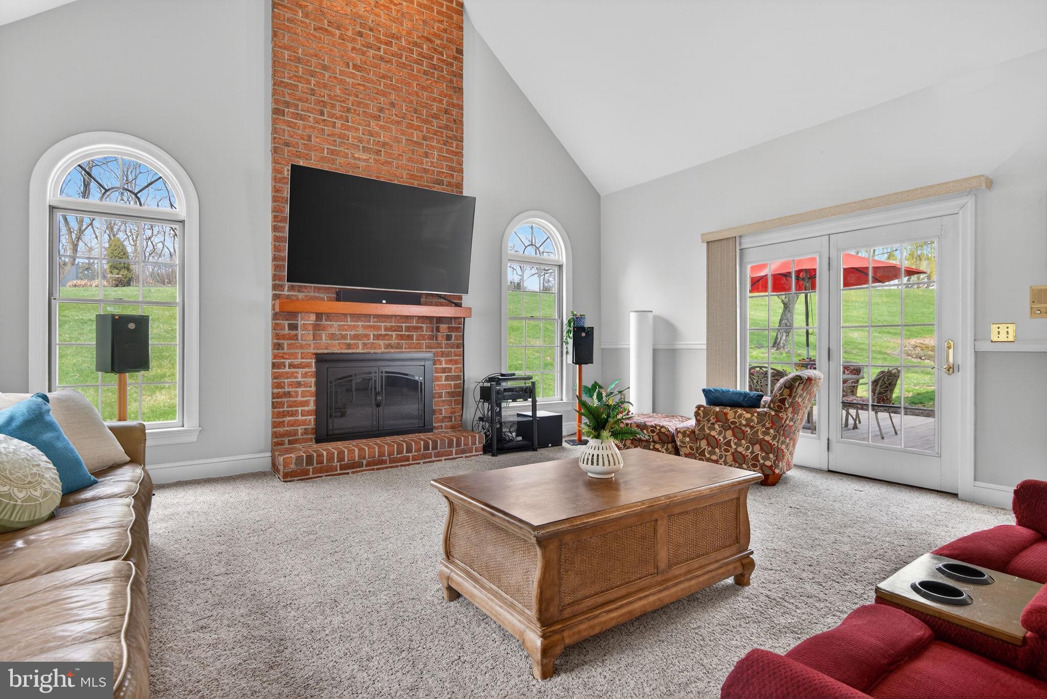 SCHOOL LANE HILLS ESTATES - Residential