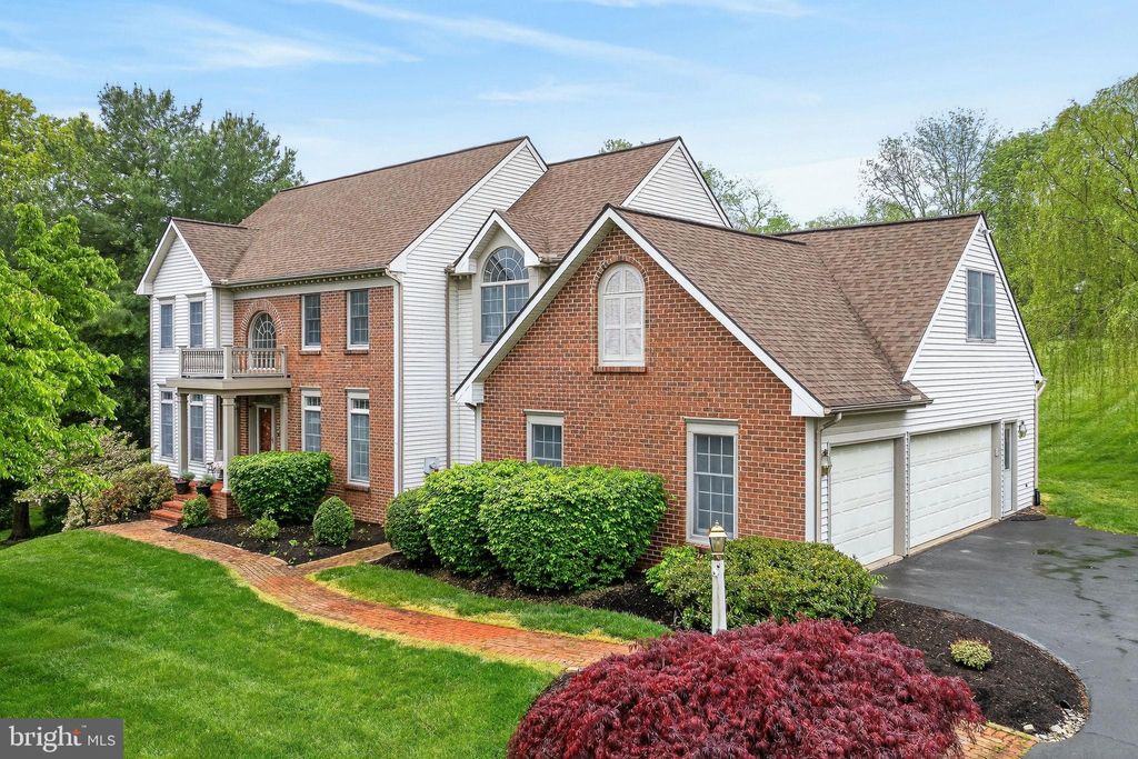 Photo of 820 Paddington Drive, LANCASTER, PA 17601 (MLS # PALA2084242)