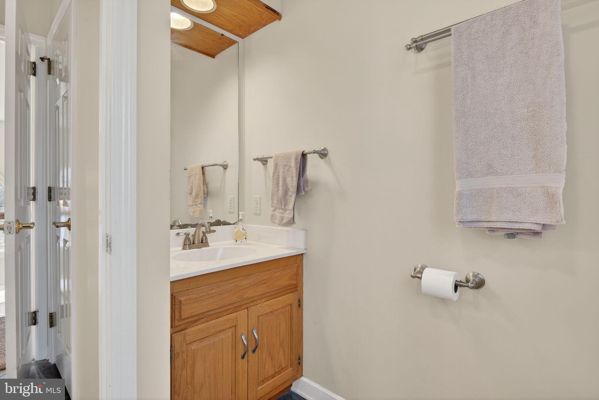 SCHOOL LANE HILLS ESTATES - Residential