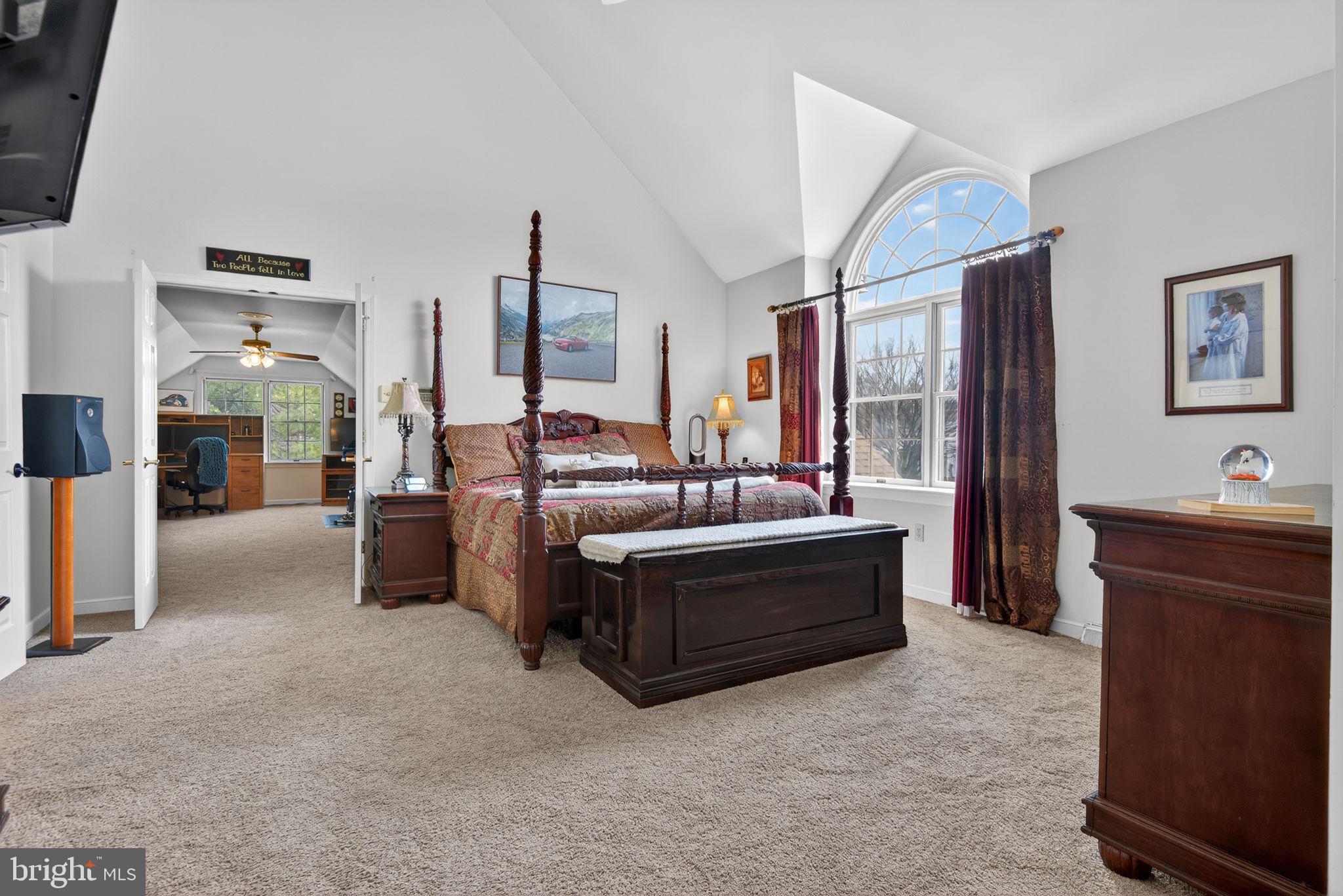 SCHOOL LANE HILLS ESTATES - Residential