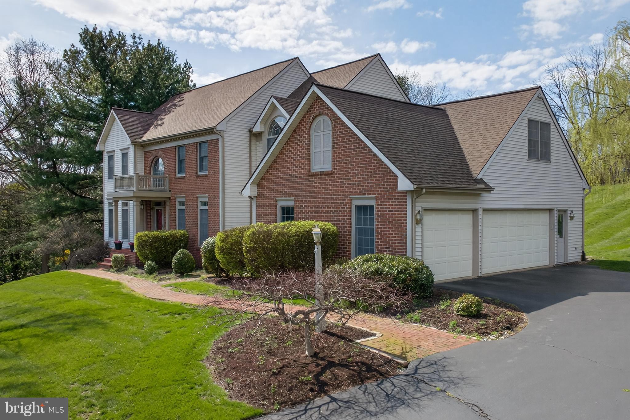 SCHOOL LANE HILLS ESTATES - Residential