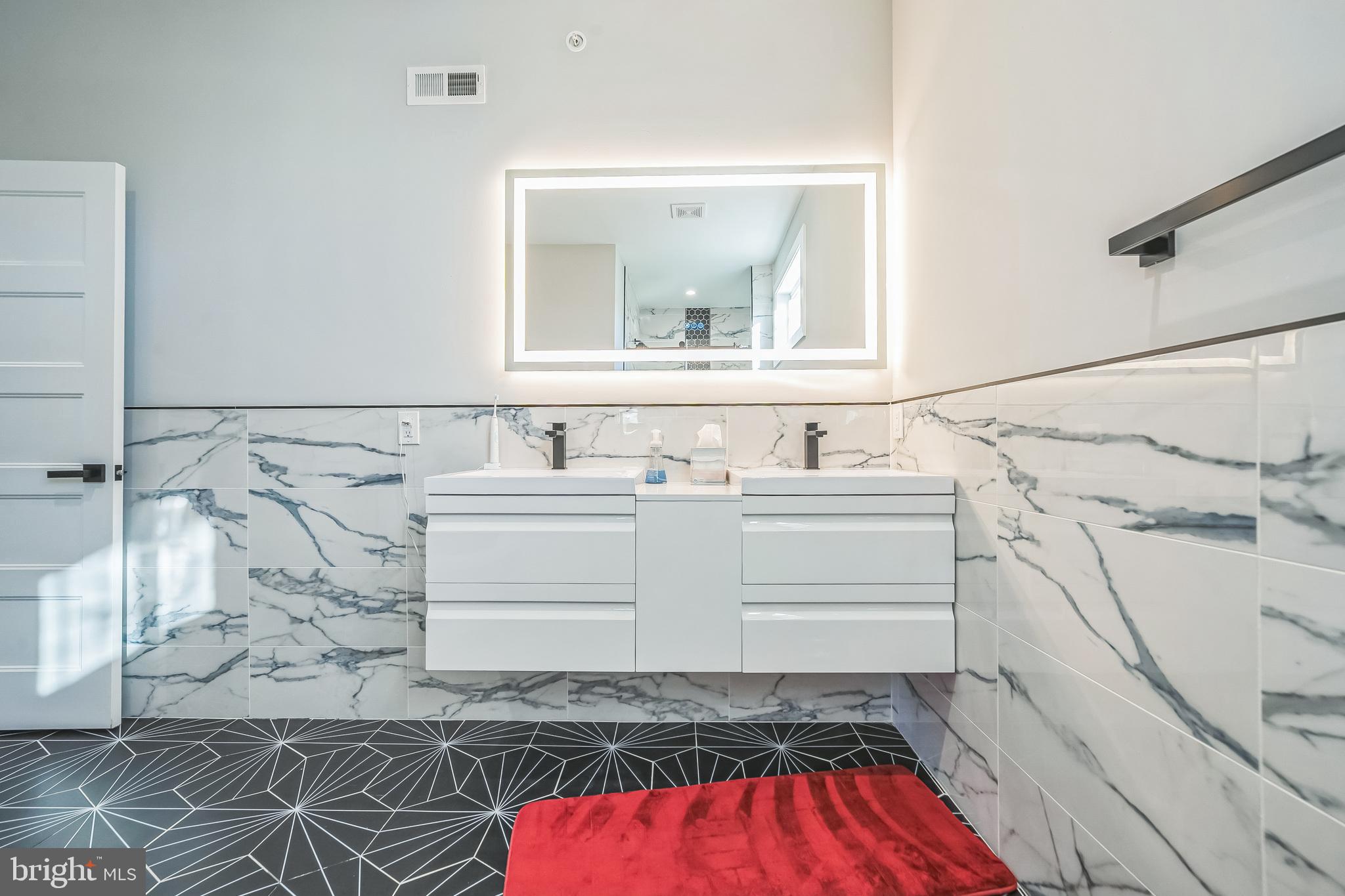 GRAYS FERRY - Residential