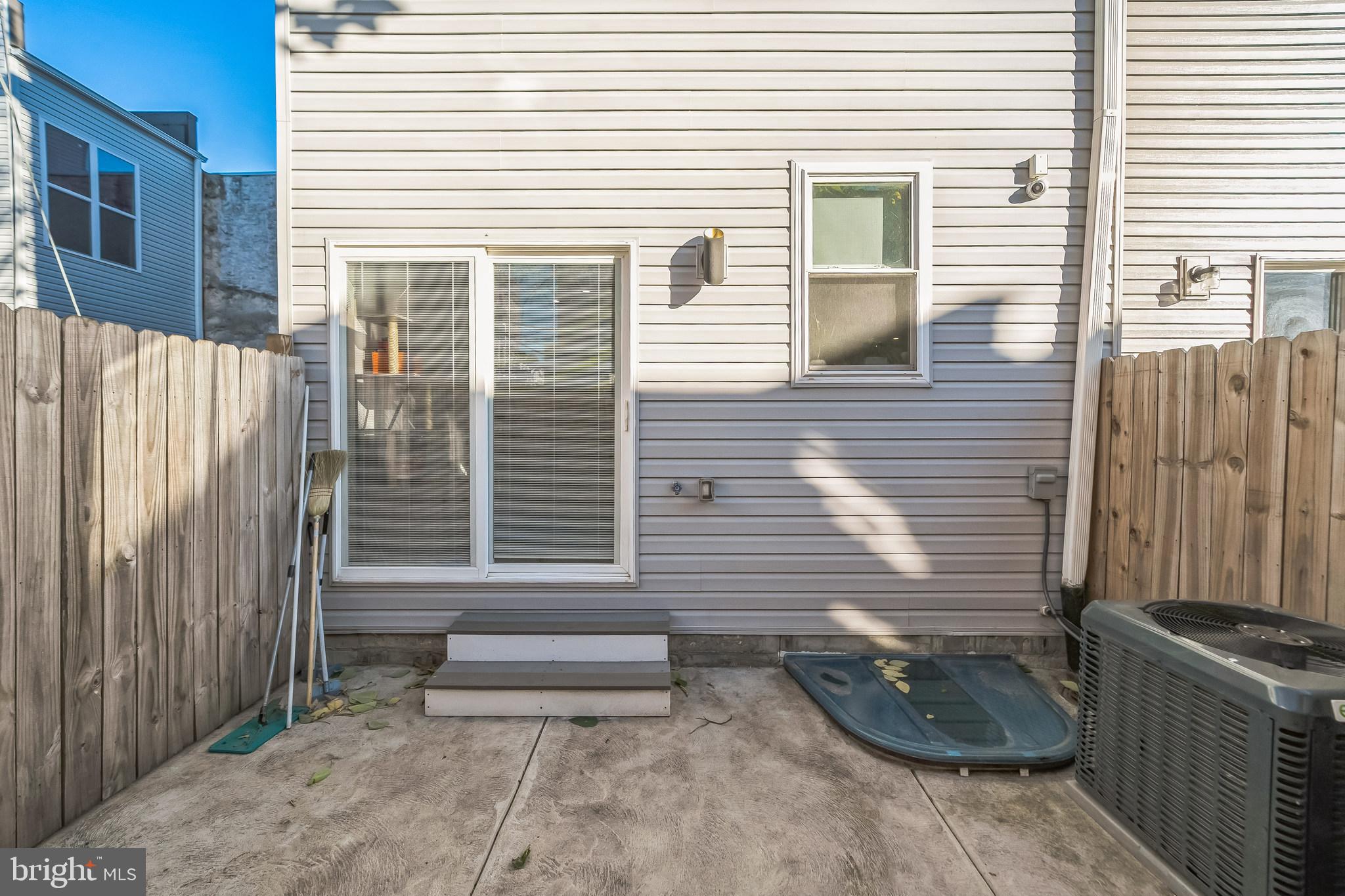 GRAYS FERRY - Residential