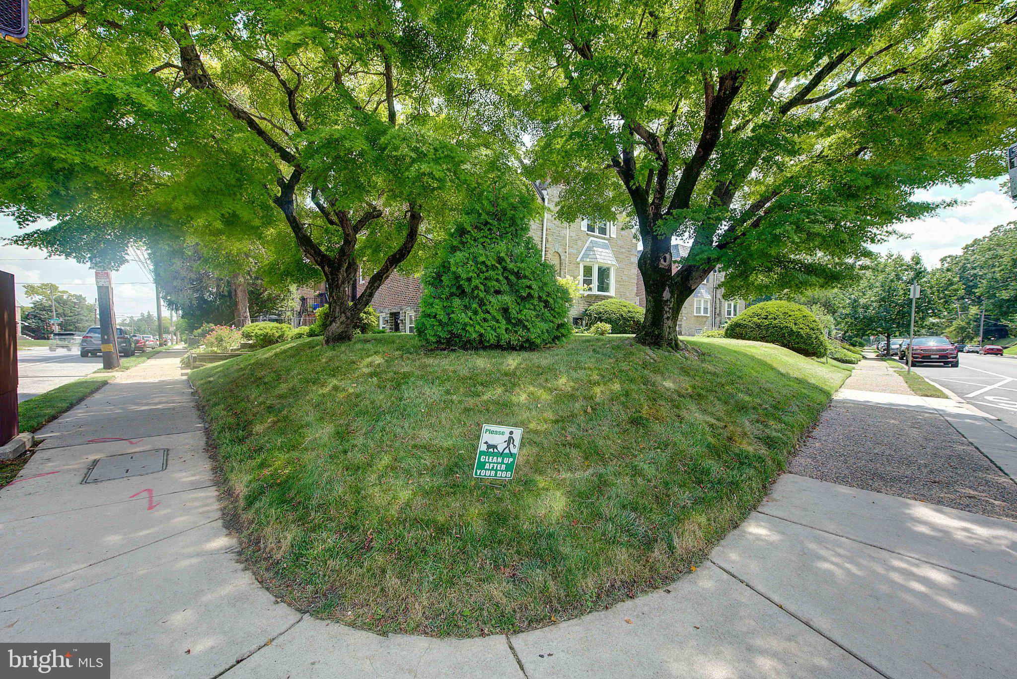 834 E VERNON ROAD