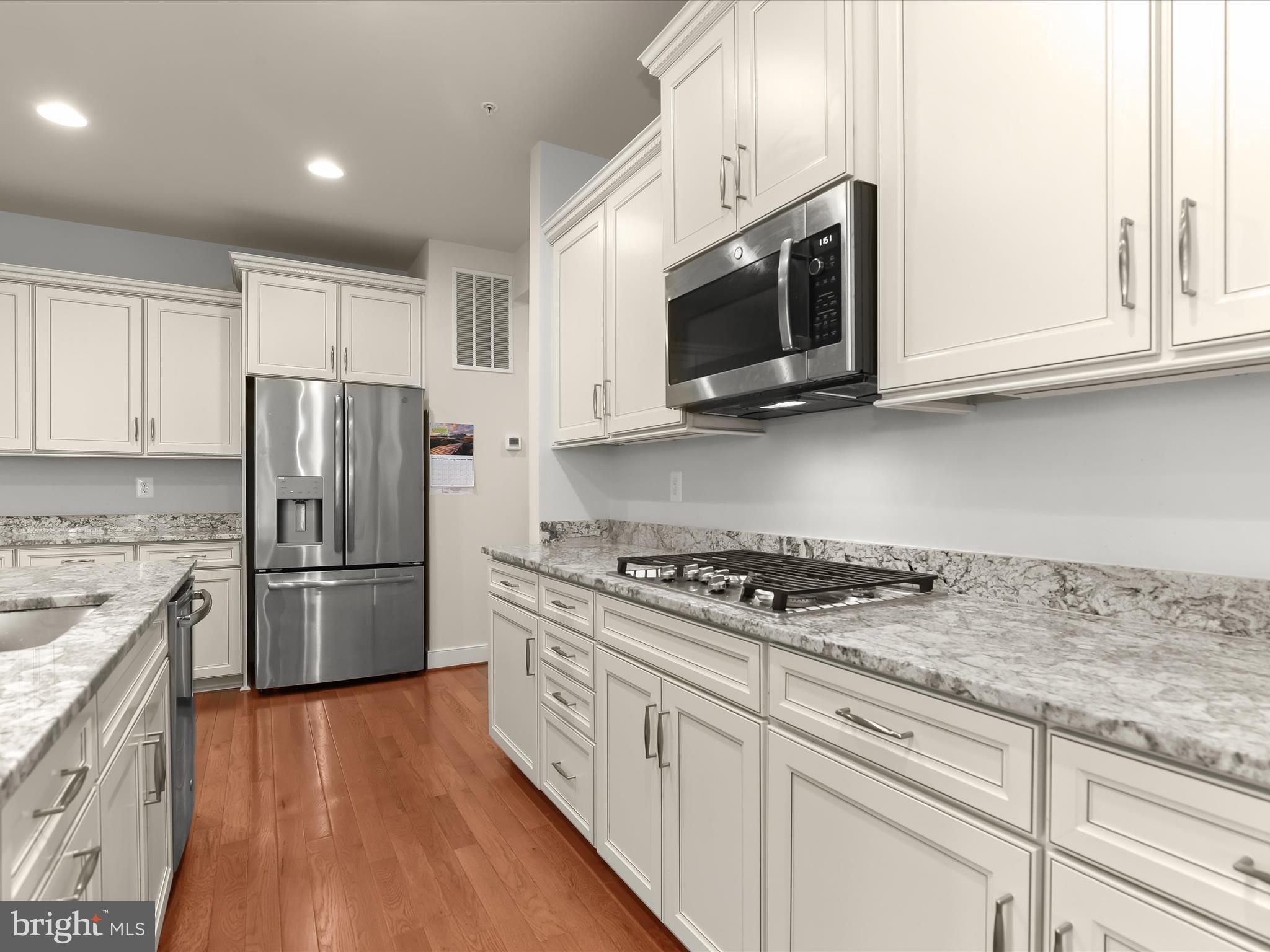 WALDEN WOODS - Residential