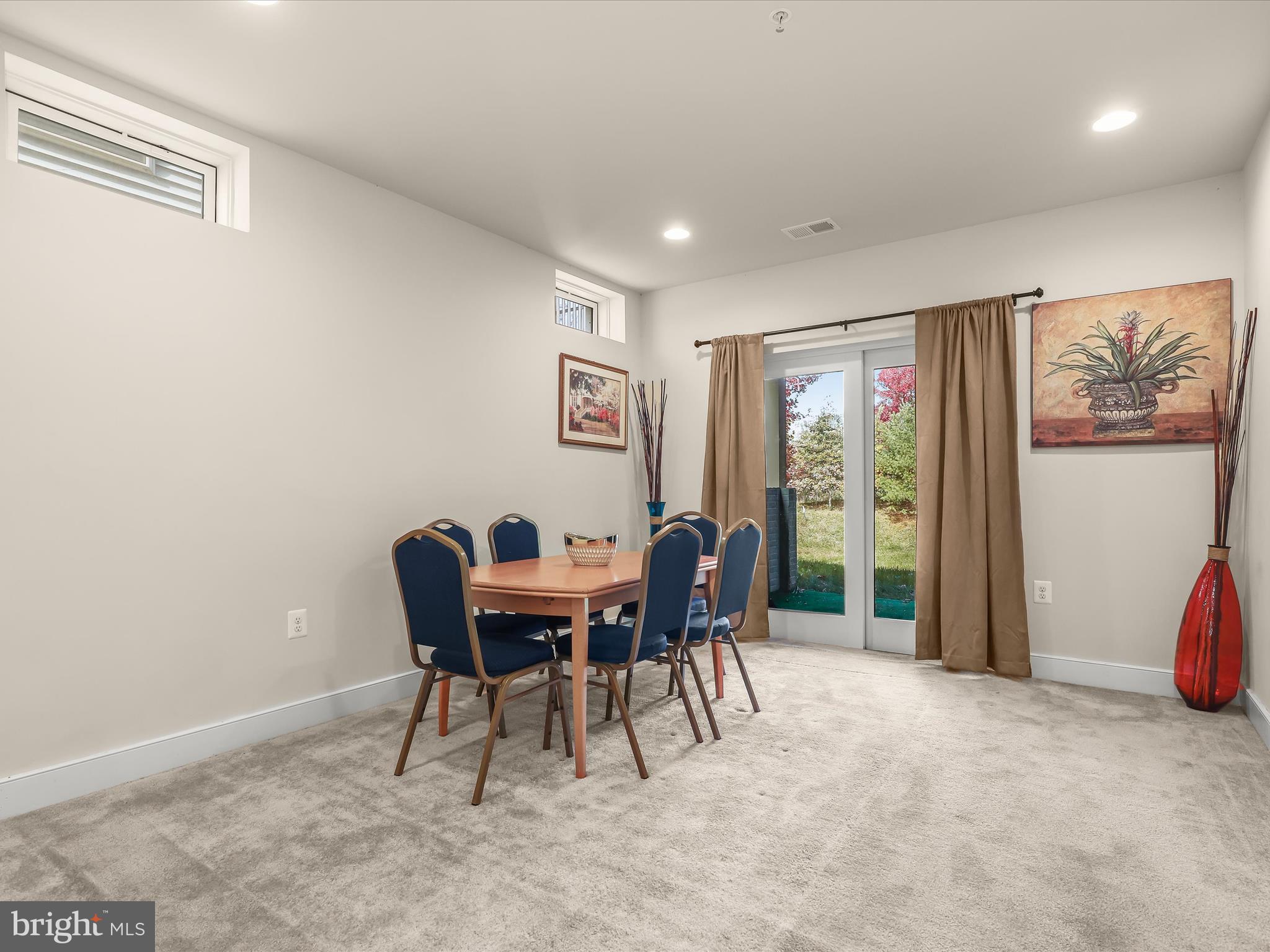 WALDEN WOODS - Residential