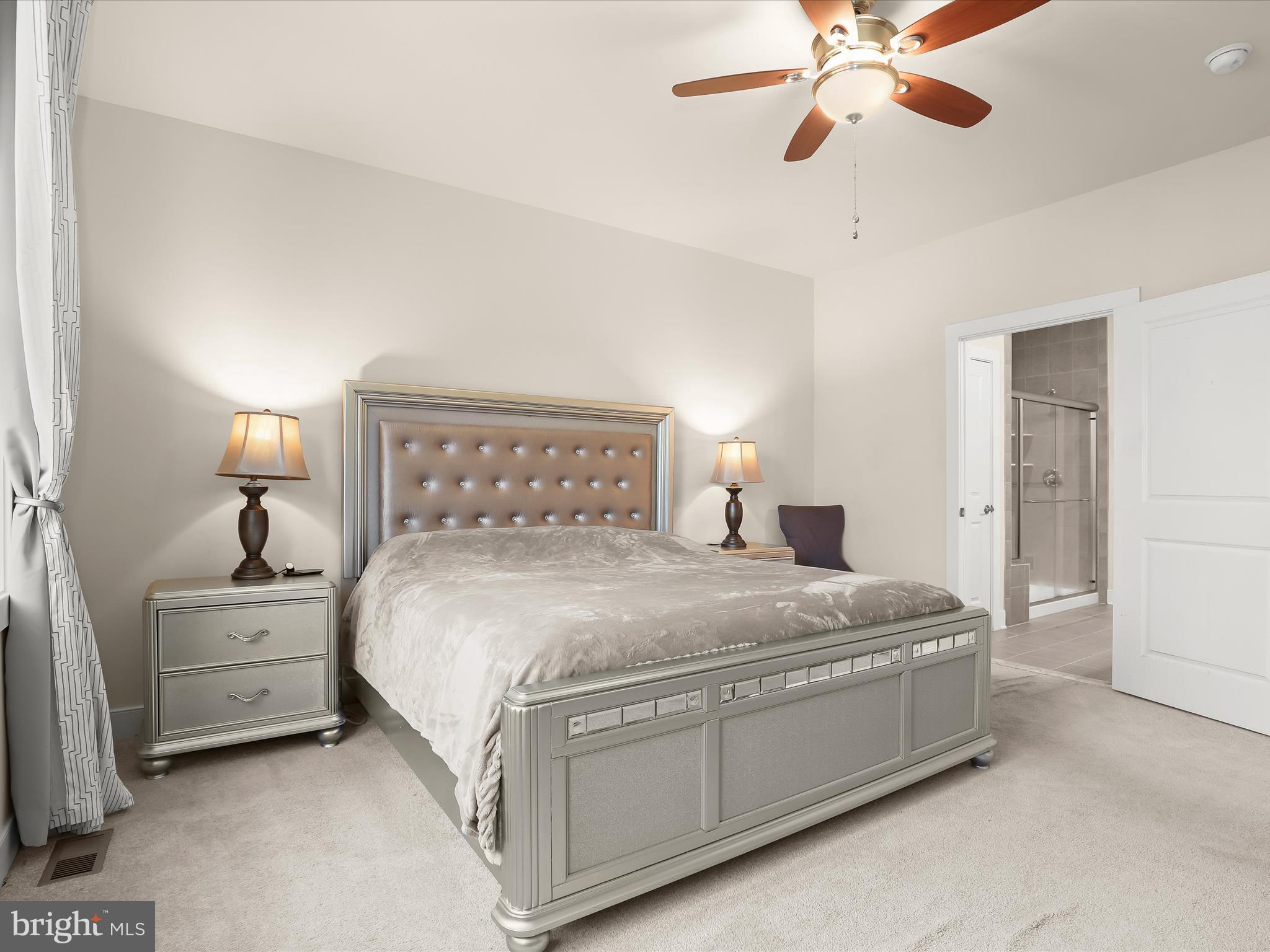 WALDEN WOODS - Residential