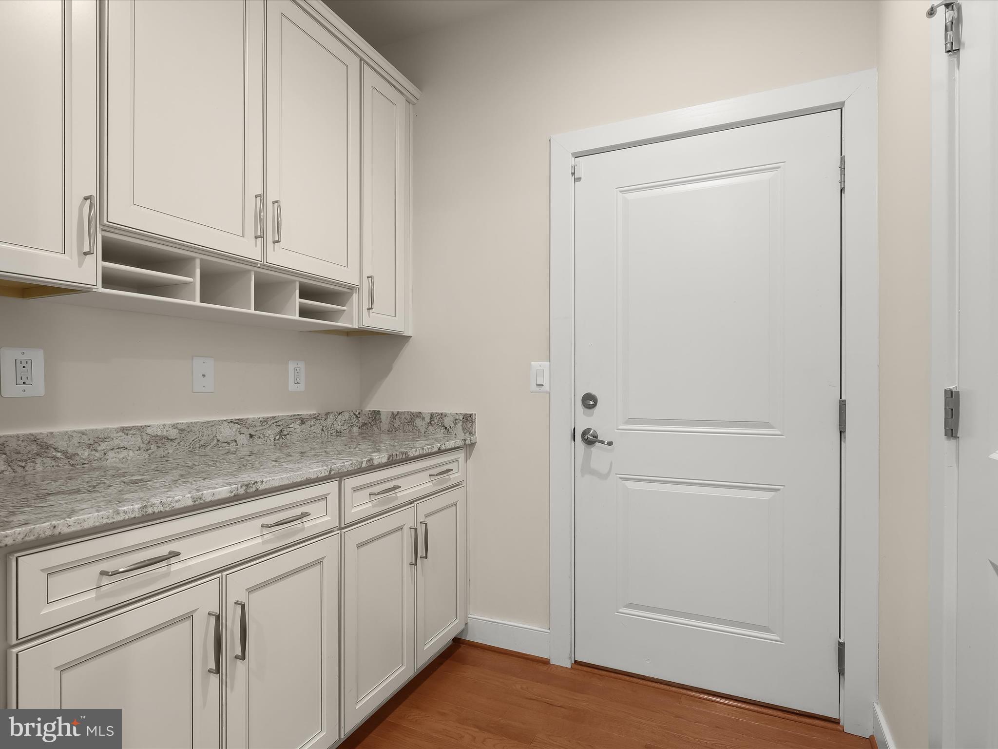 WALDEN WOODS - Residential