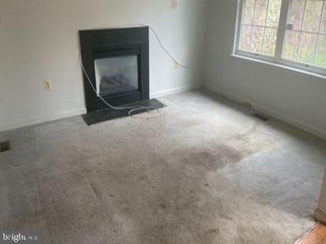 1702 DENNIS COURT