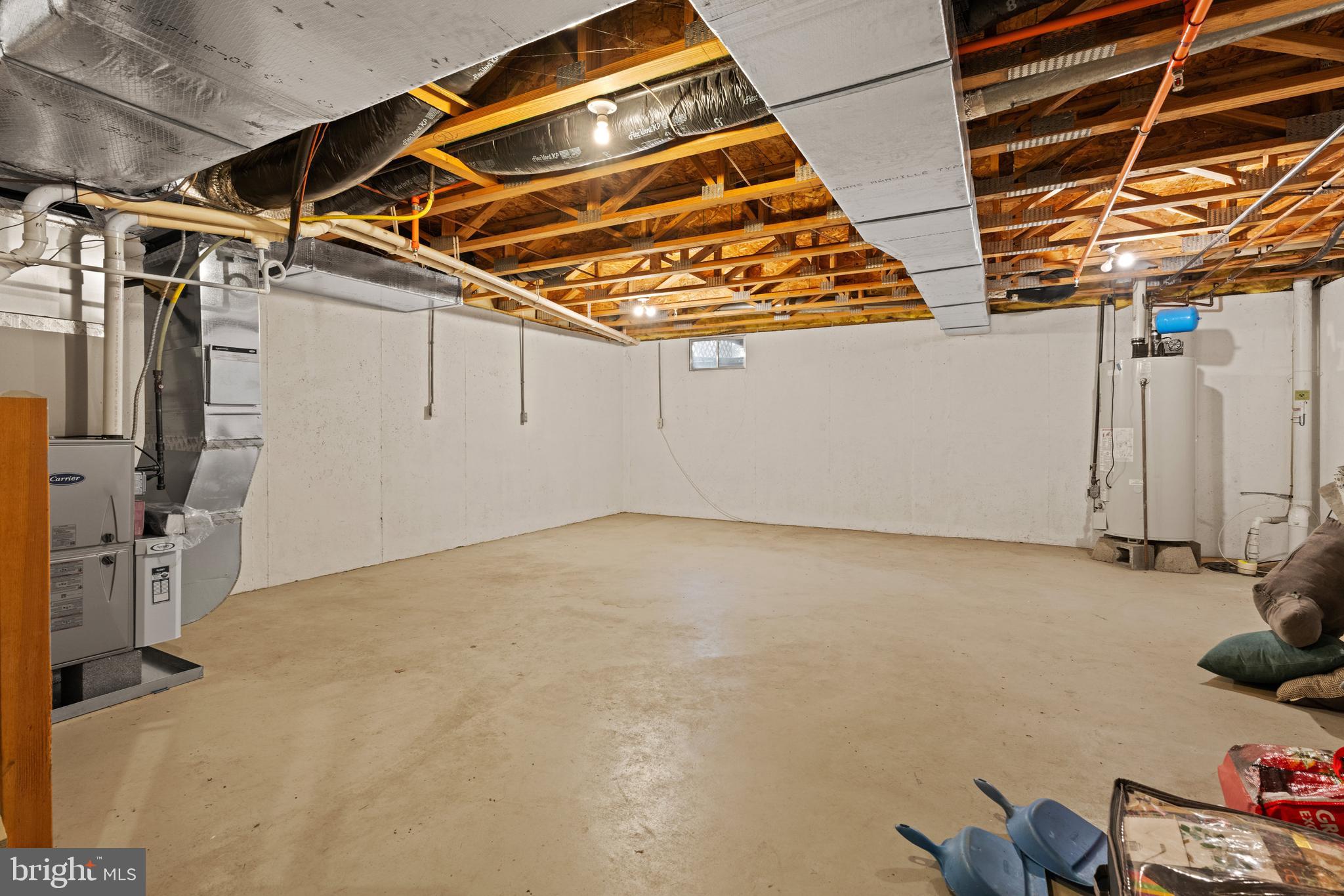 SUMMER LEA - Residential