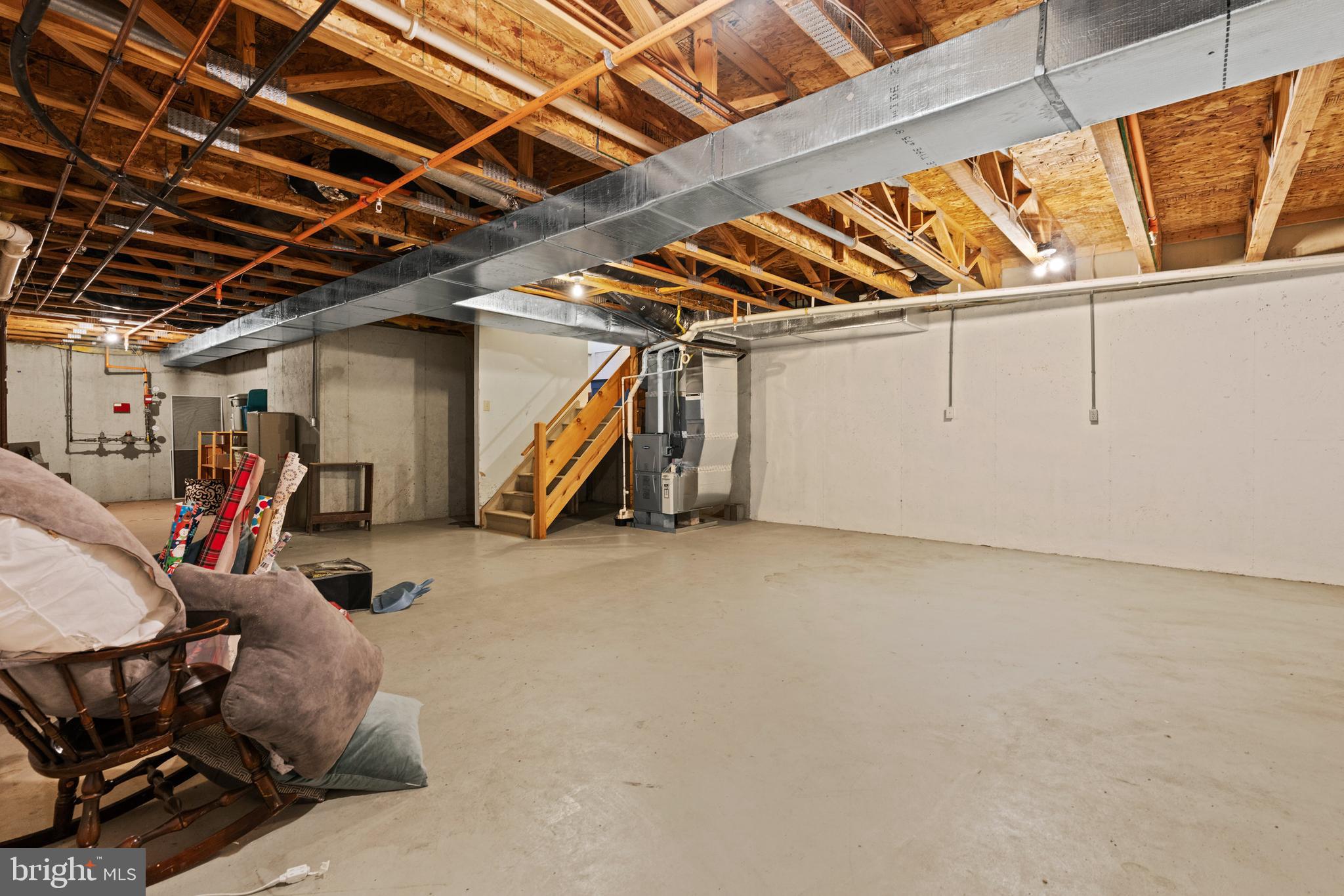 SUMMER LEA - Residential