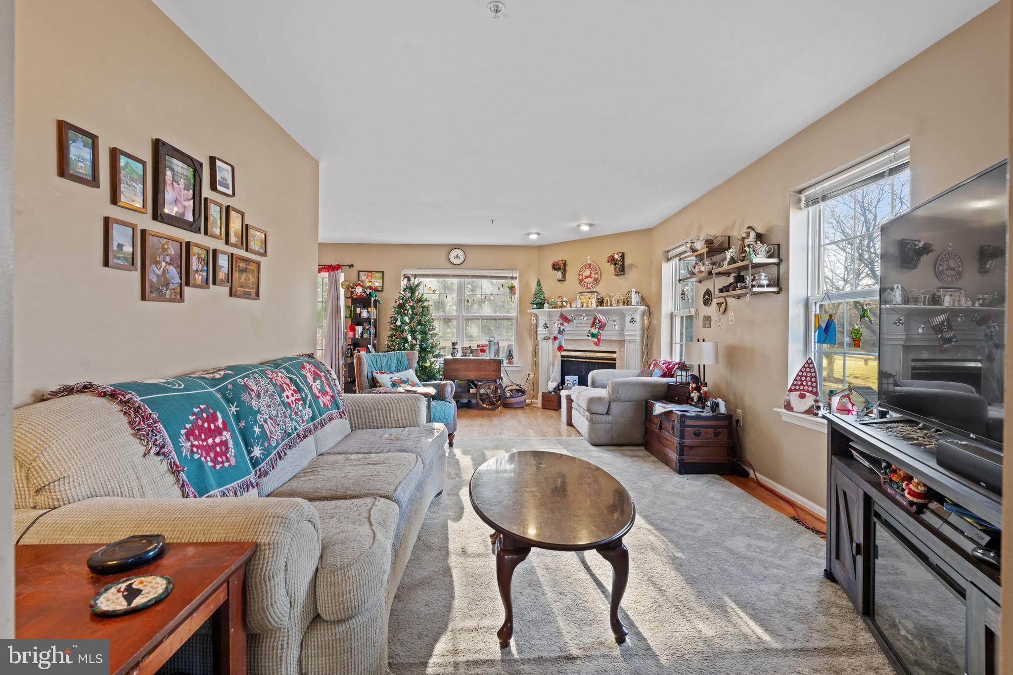 SUMMER LEA - Residential