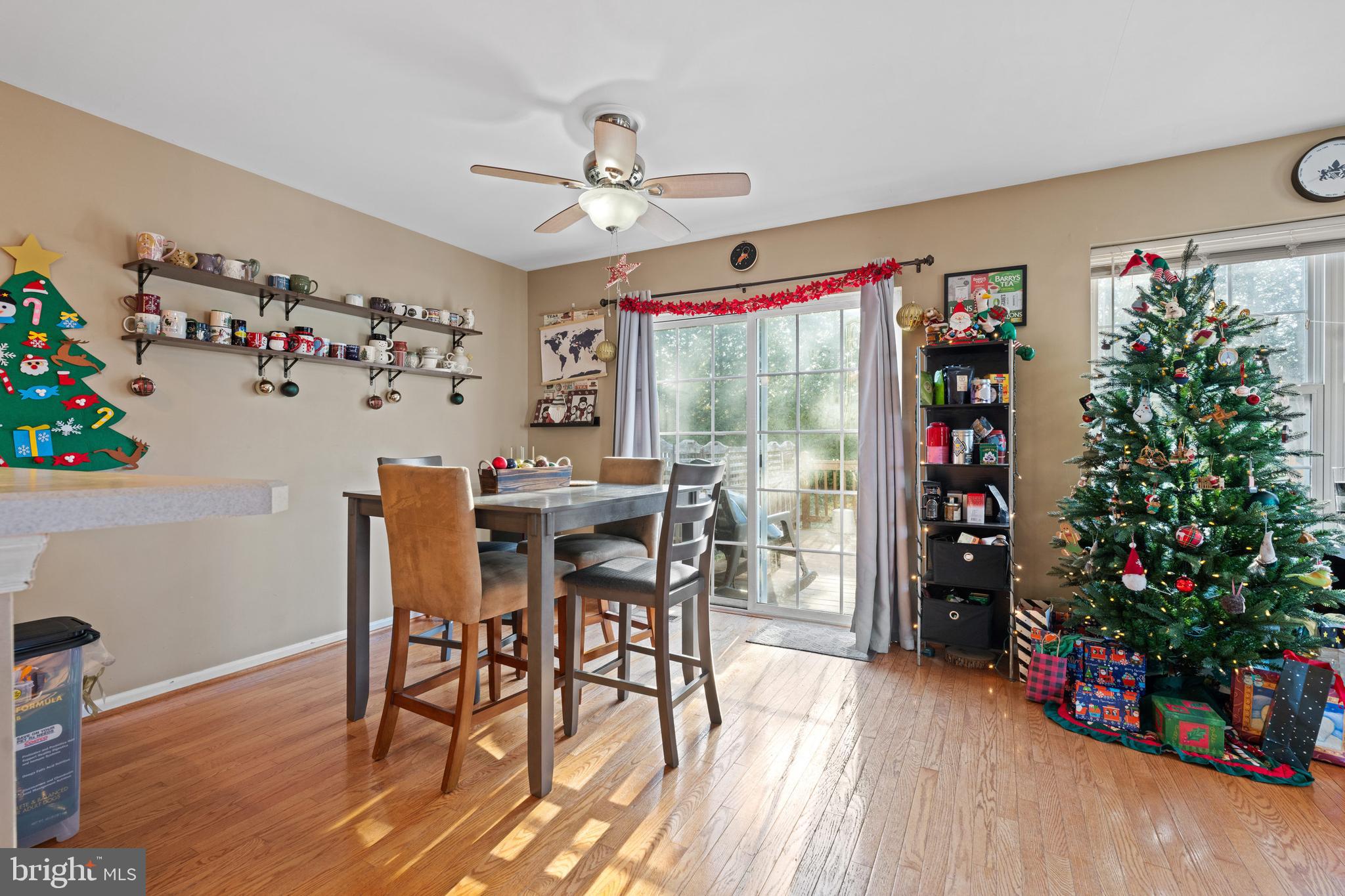 SUMMER LEA - Residential