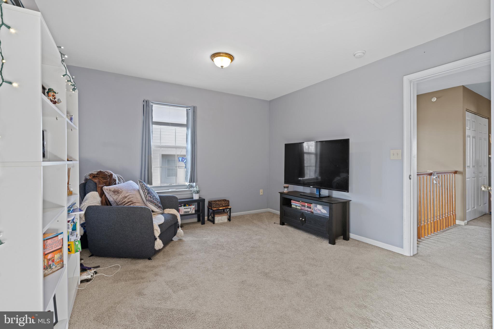 SUMMER LEA - Residential