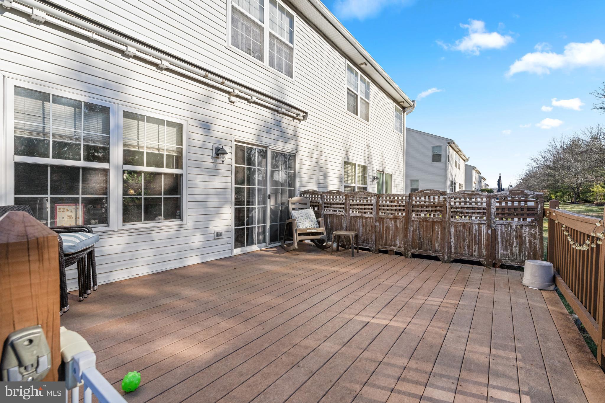 SUMMER LEA - Residential