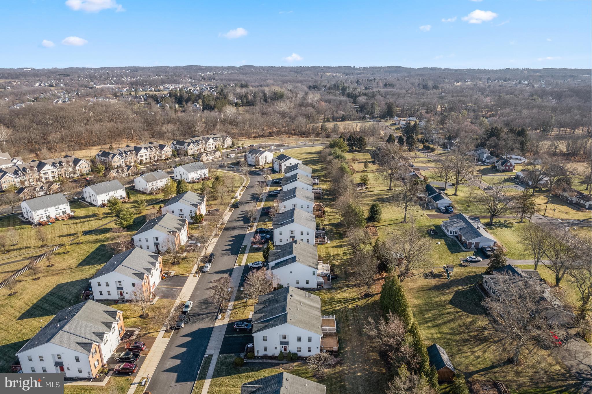 SUMMER LEA - Residential