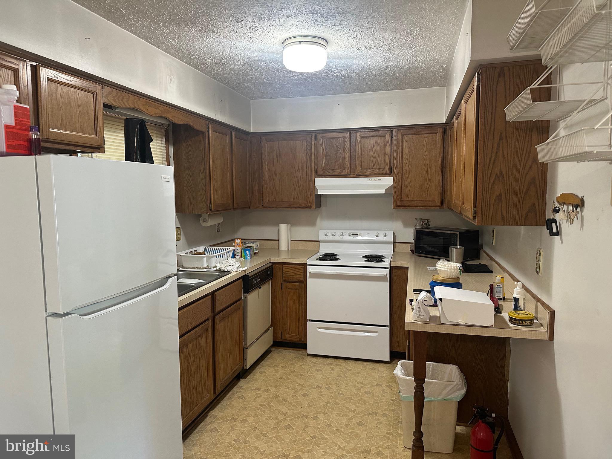 FOX MEADE SEC F - Residential