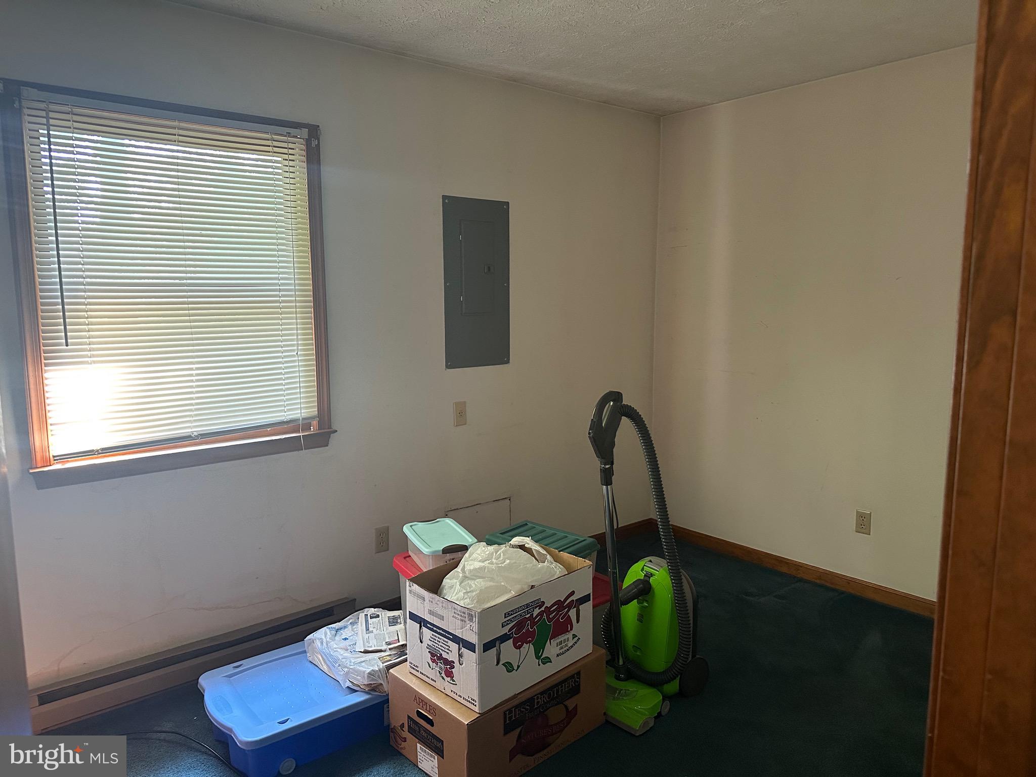 FOX MEADE SEC F - Residential