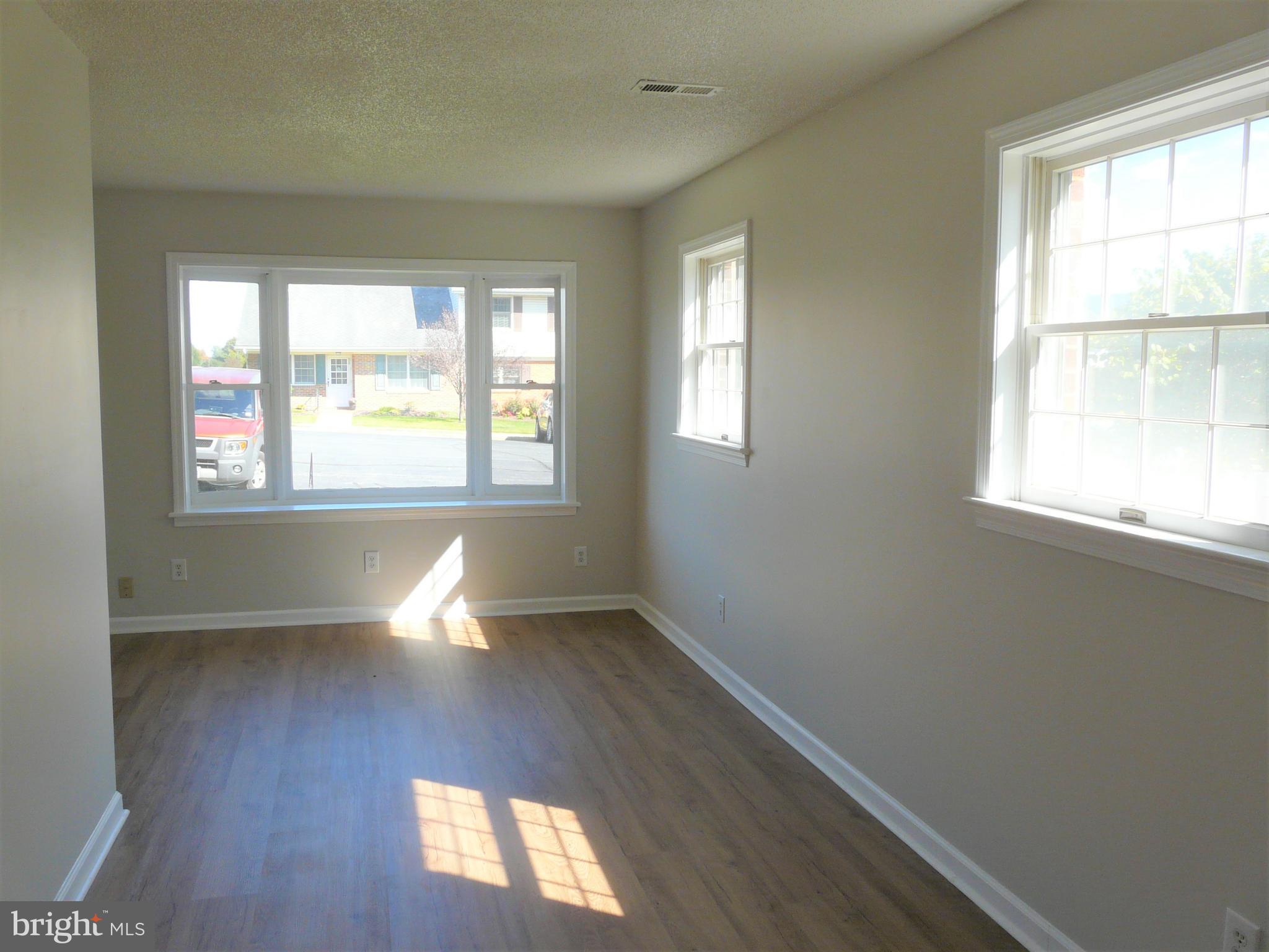 FAIRWAY VIEW ESTATES - Residential