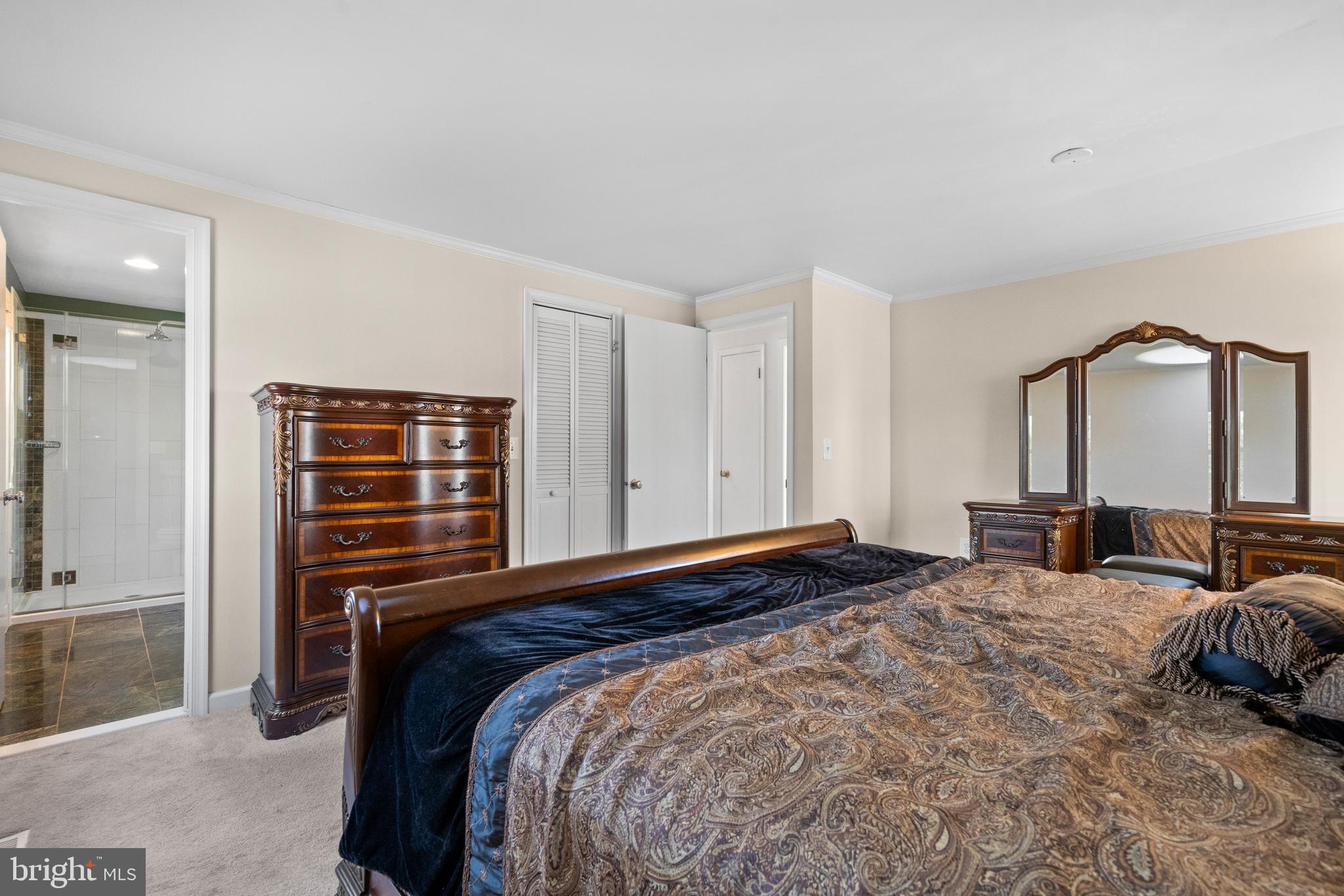 CARDINAL GLEN - Residential