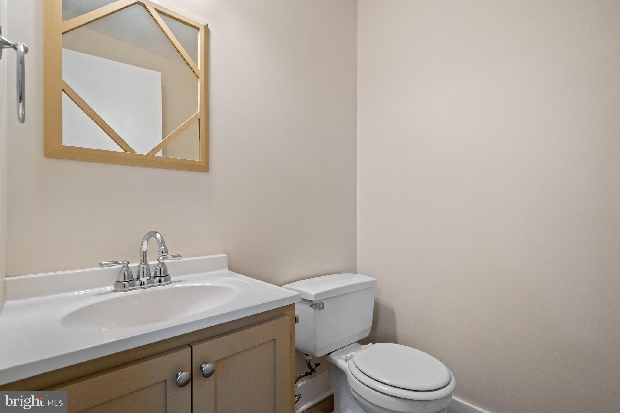 CARDINAL GLEN - Residential