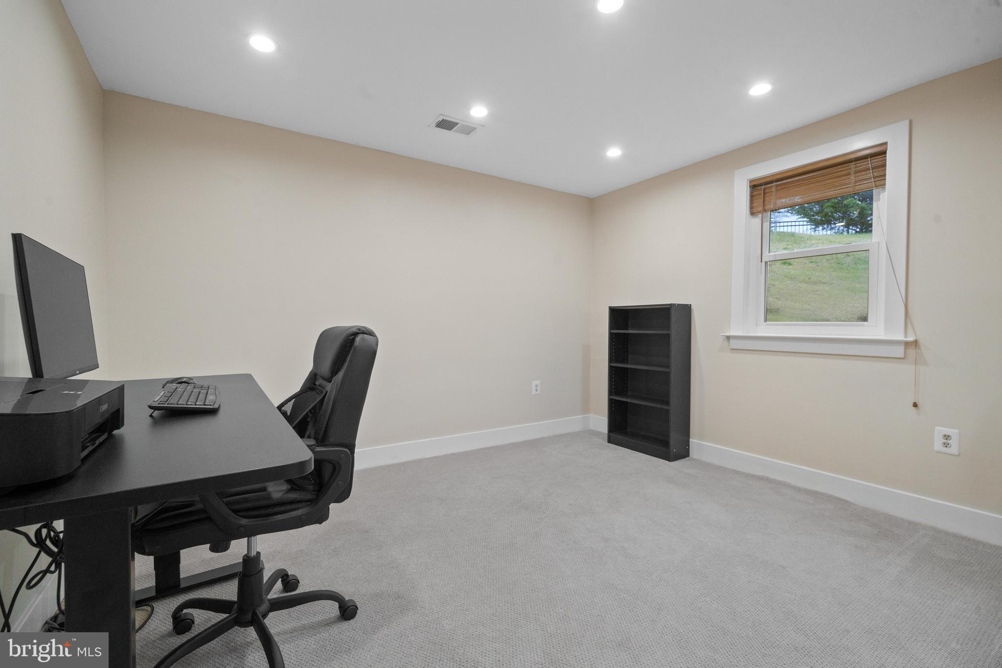 CARDINAL GLEN - Residential