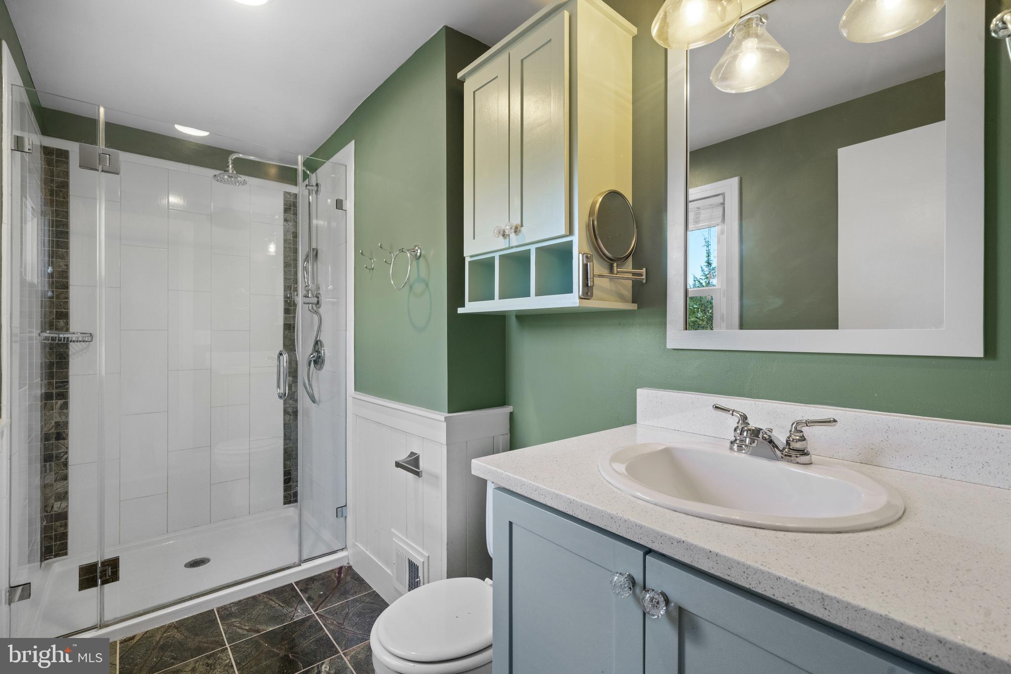 CARDINAL GLEN - Residential