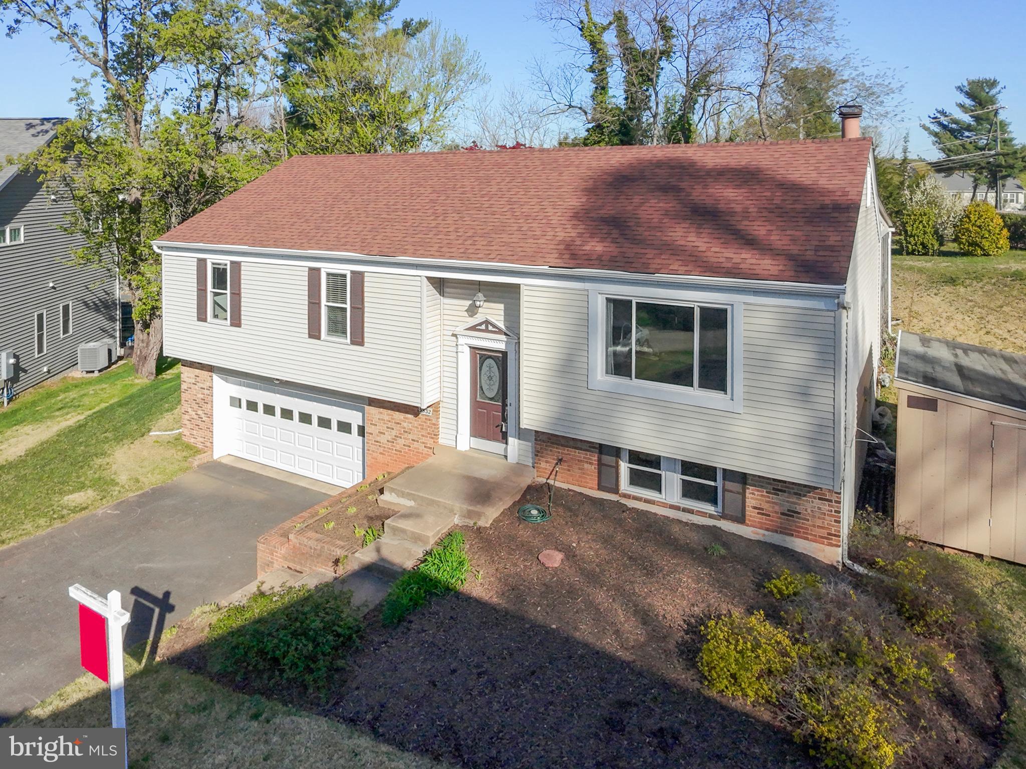 CARDINAL GLEN - Residential