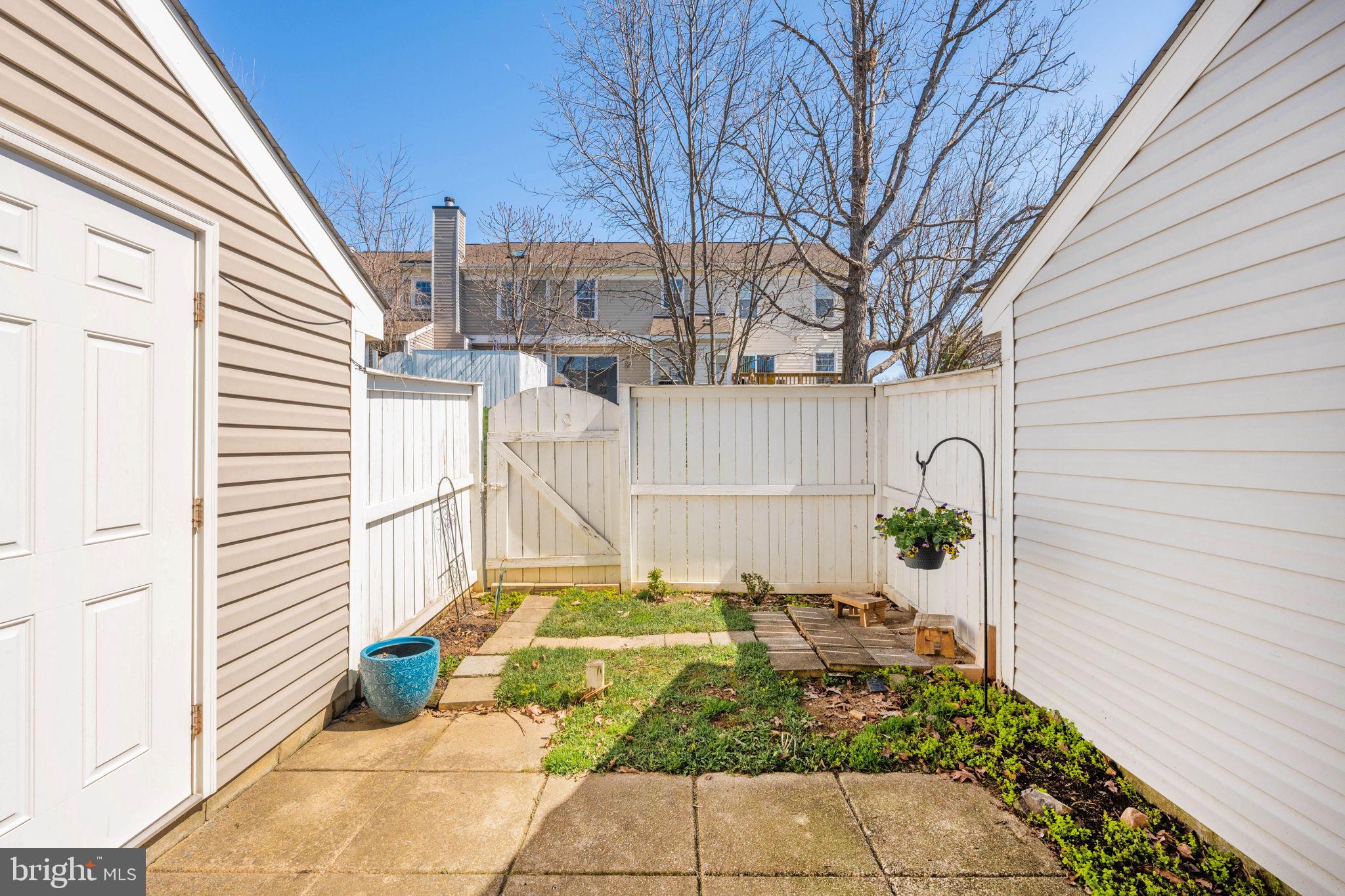 PROVIDENCE VILLAGE - Residential