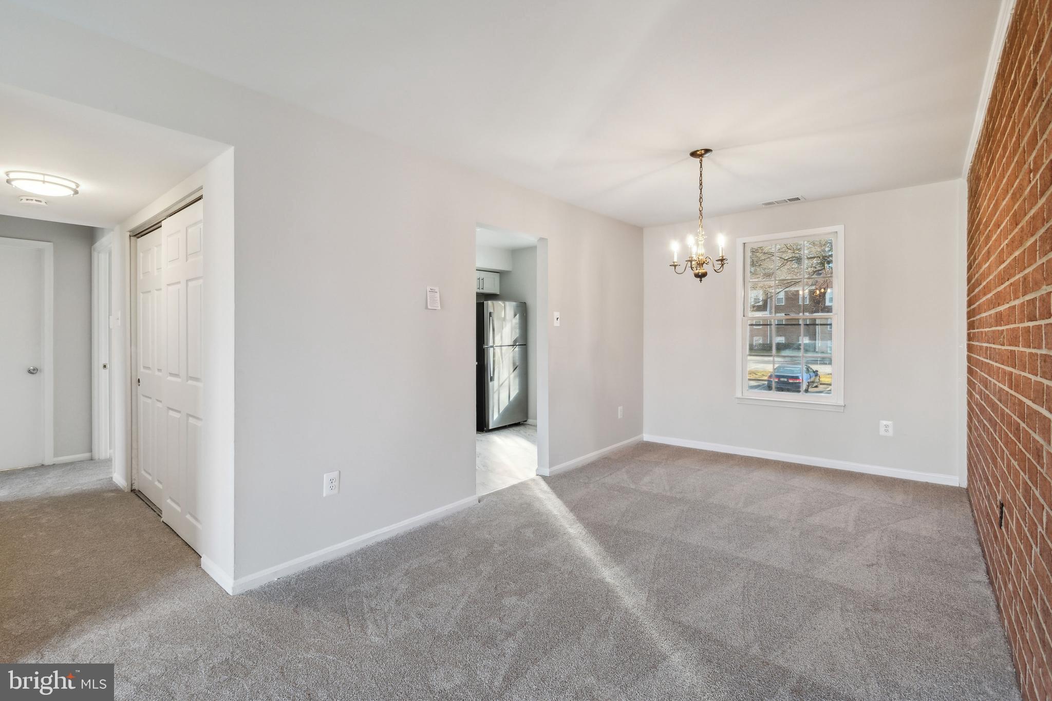 DIAMOND FARMS - Residential Lease