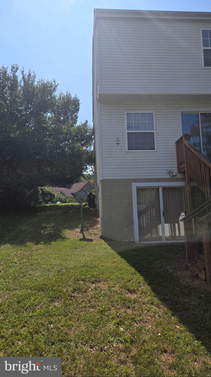 2104 WHISPERING WILLOW COURT