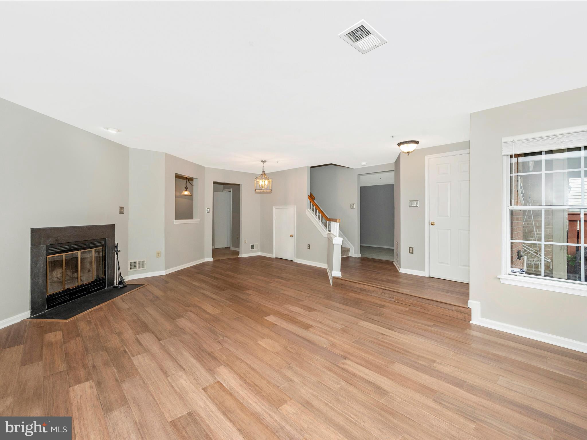 GLENSFORD CONDO - Residential